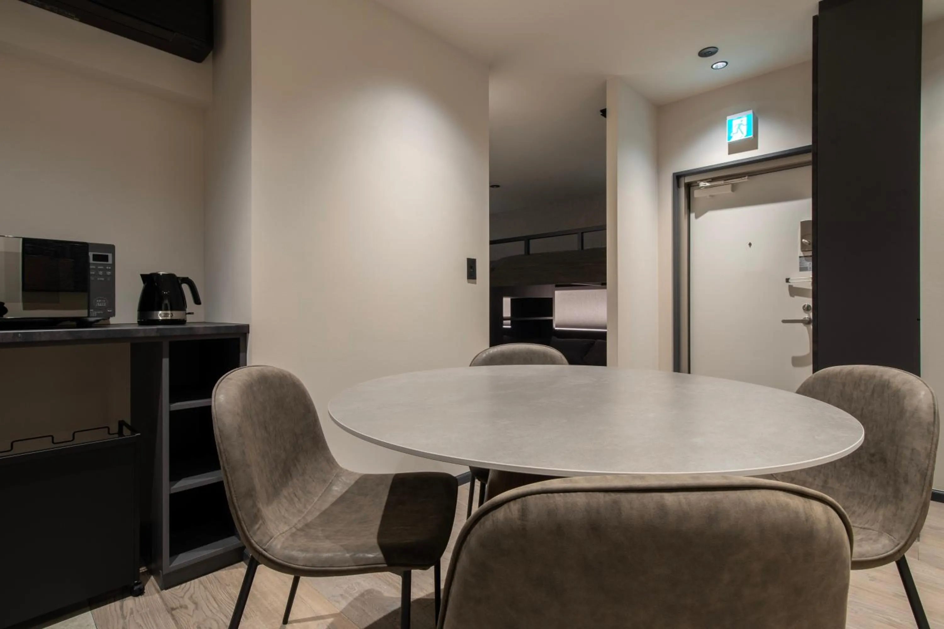 Dining area in Hotel Guild 5