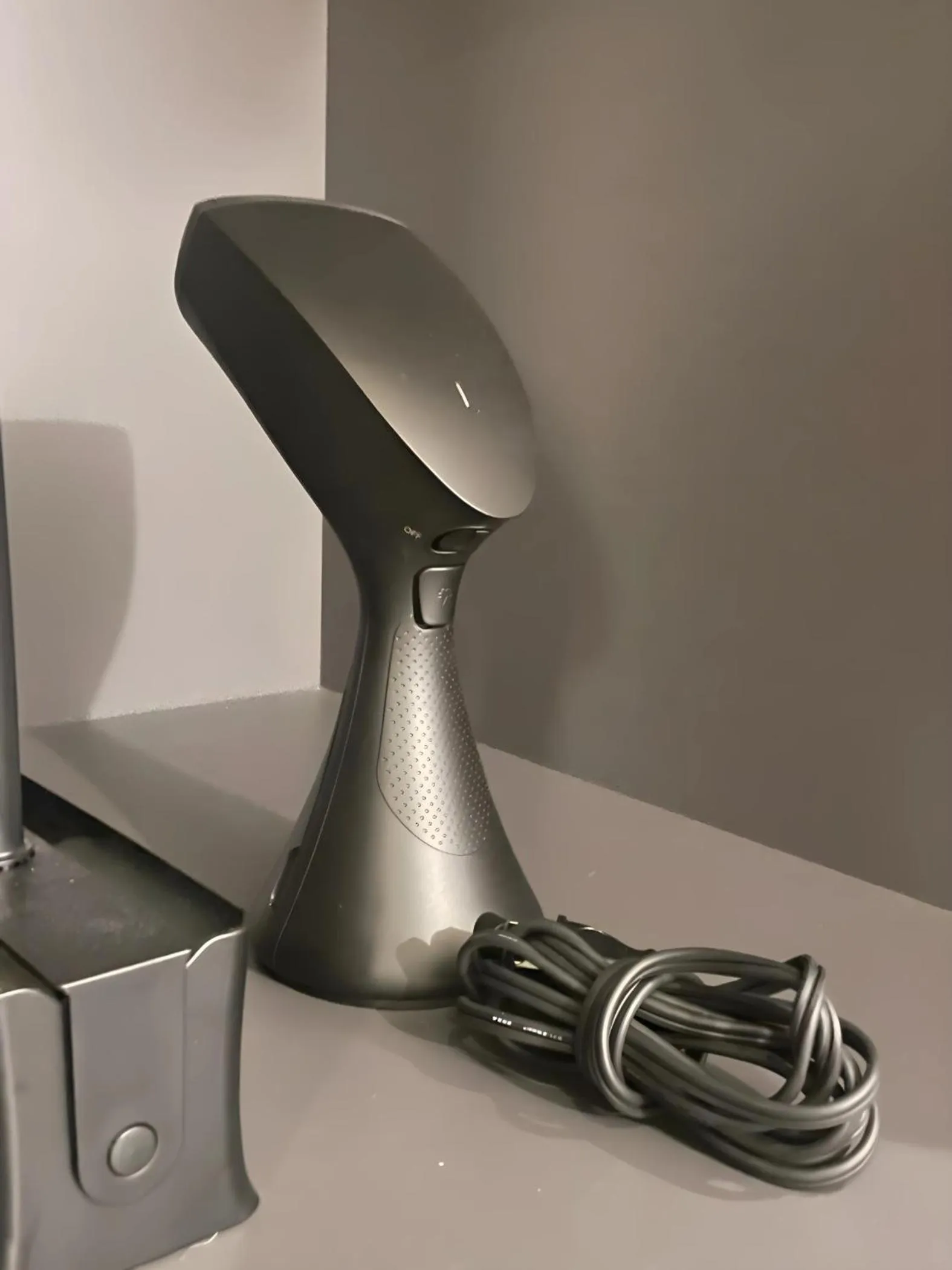 flat iron in Hotel Guild 5