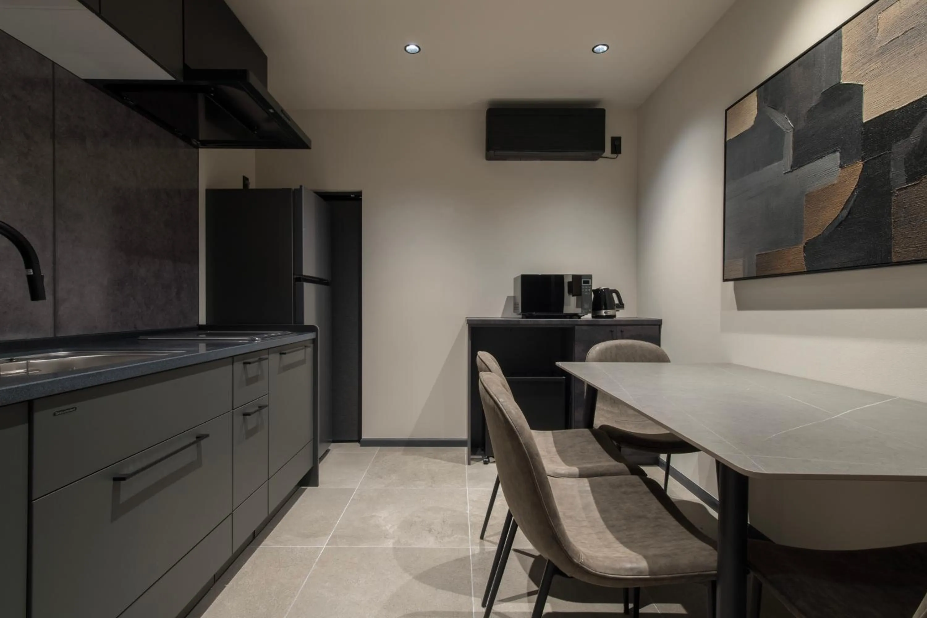 Dining area in Hotel Guild 5