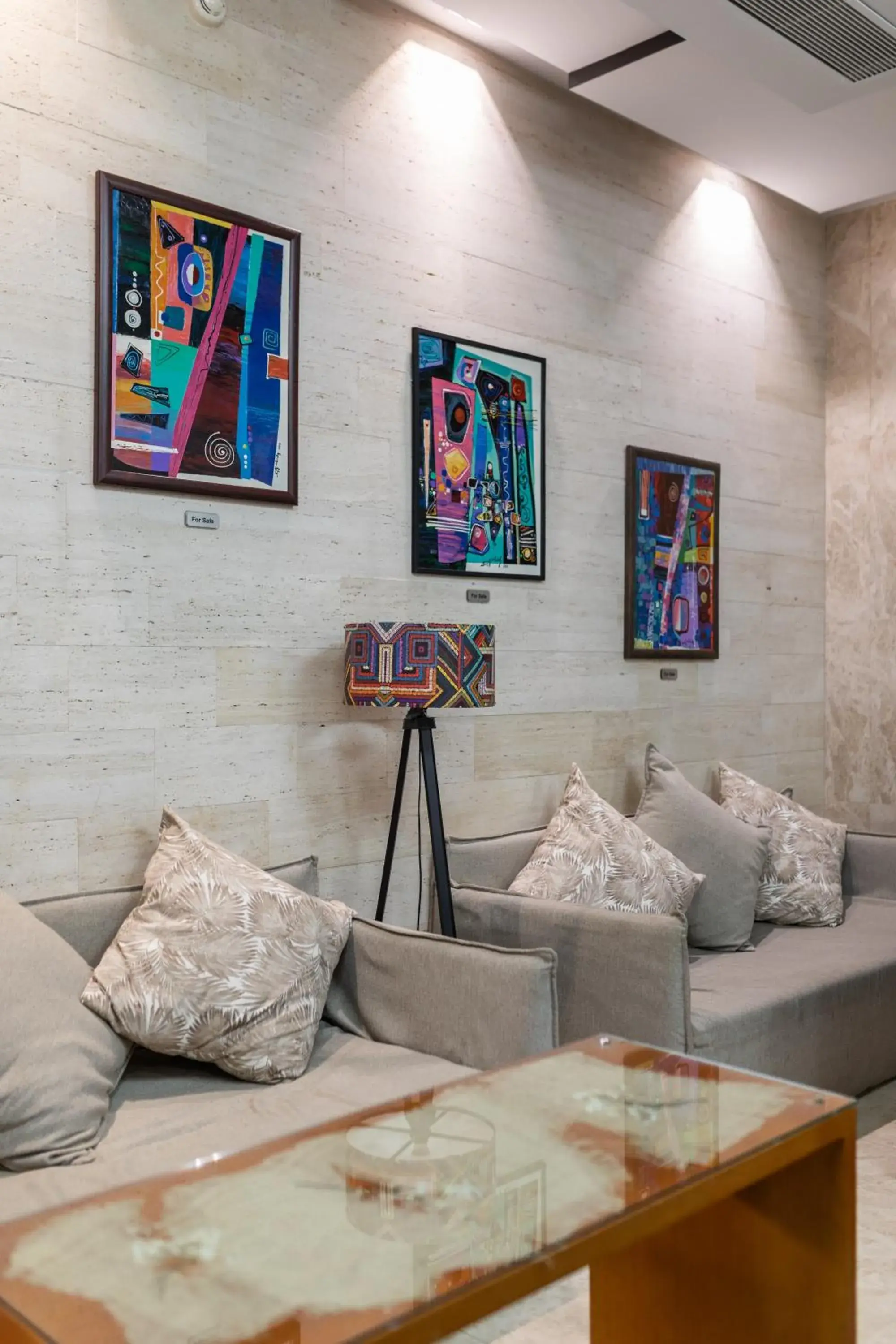 Lounge or bar in Iveria Inn Hotel Lounge or bar in Iveria Inn Hotel