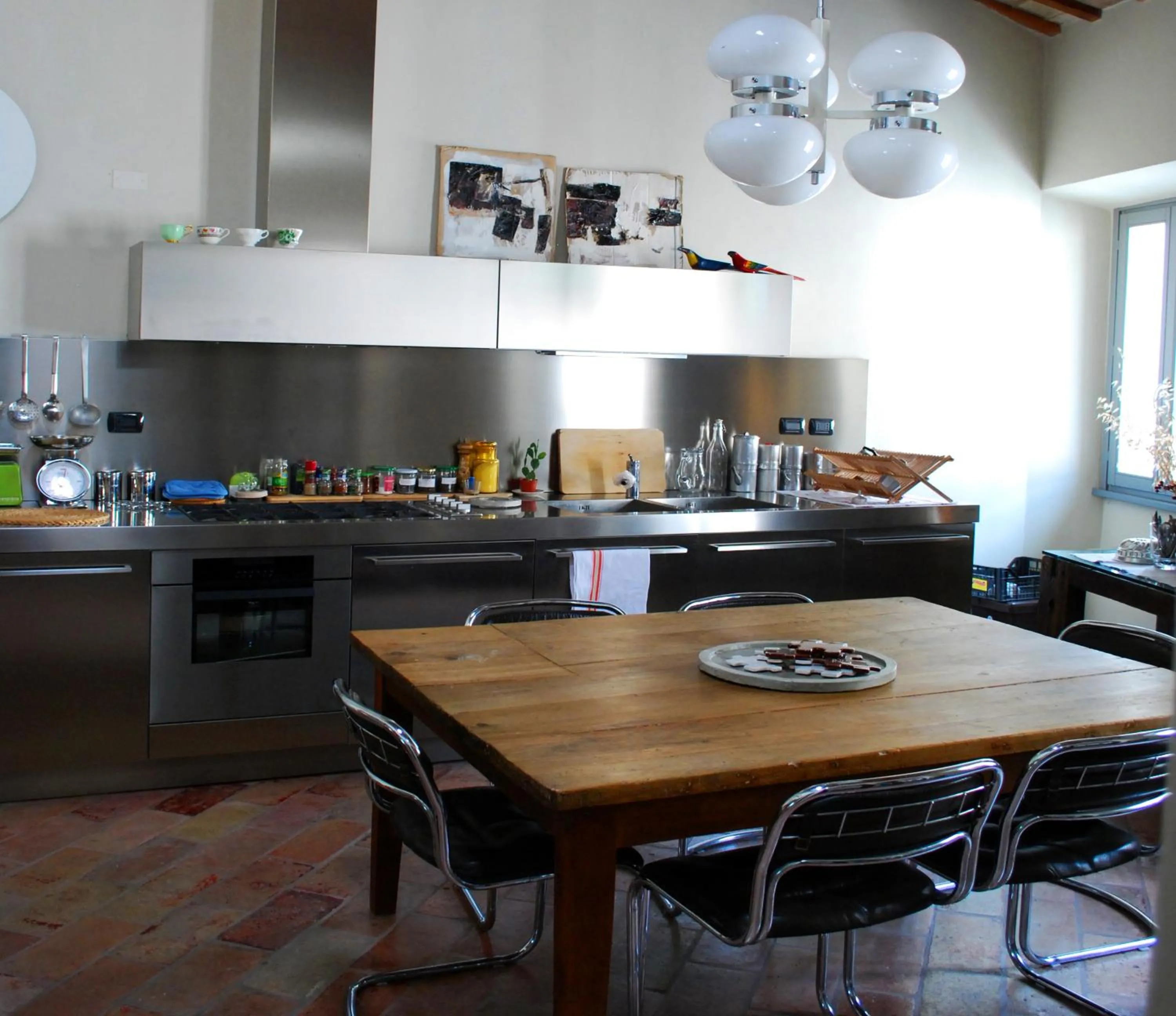 Communal kitchen in Camera con vista