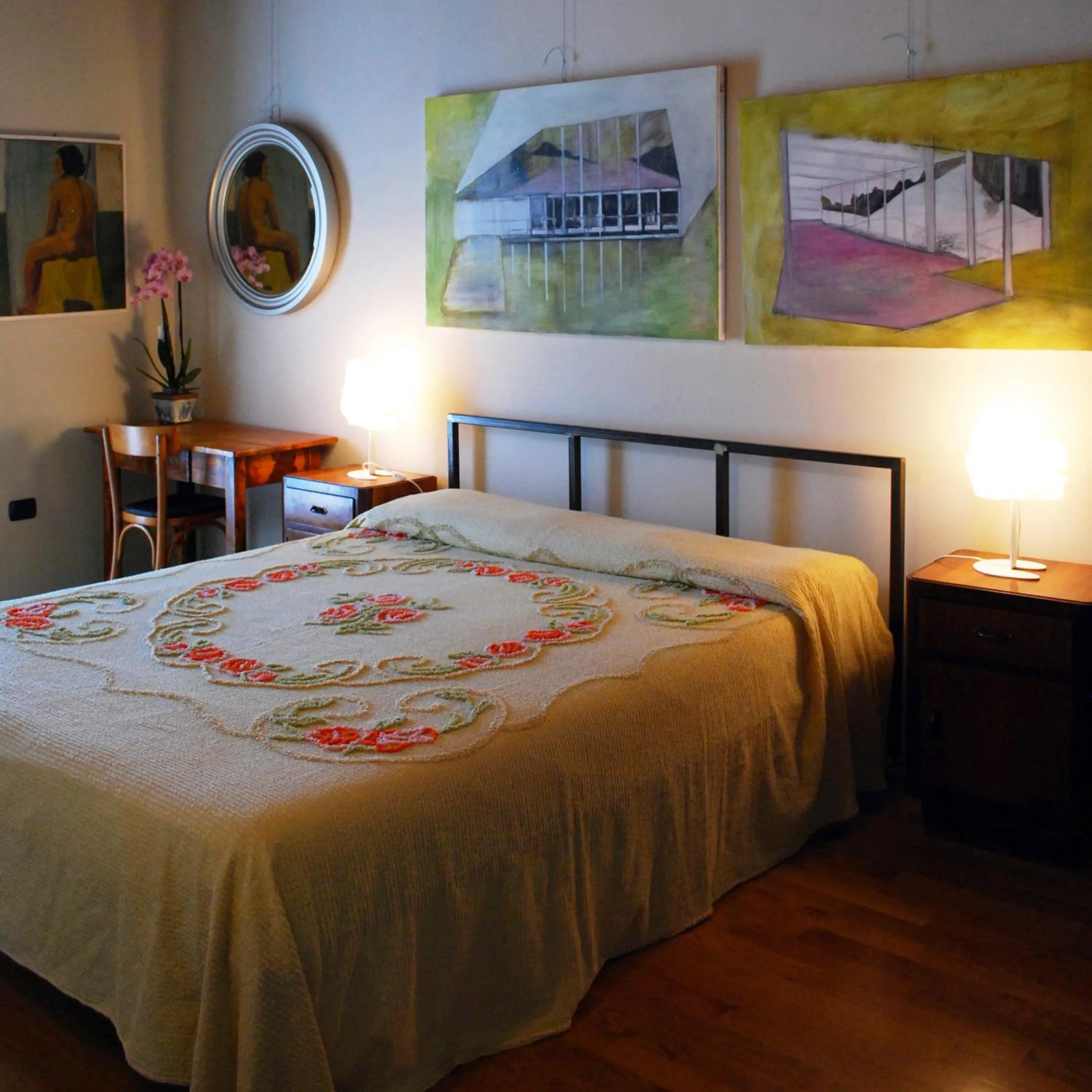 Photo of the whole room, Bed in Camera con vista
