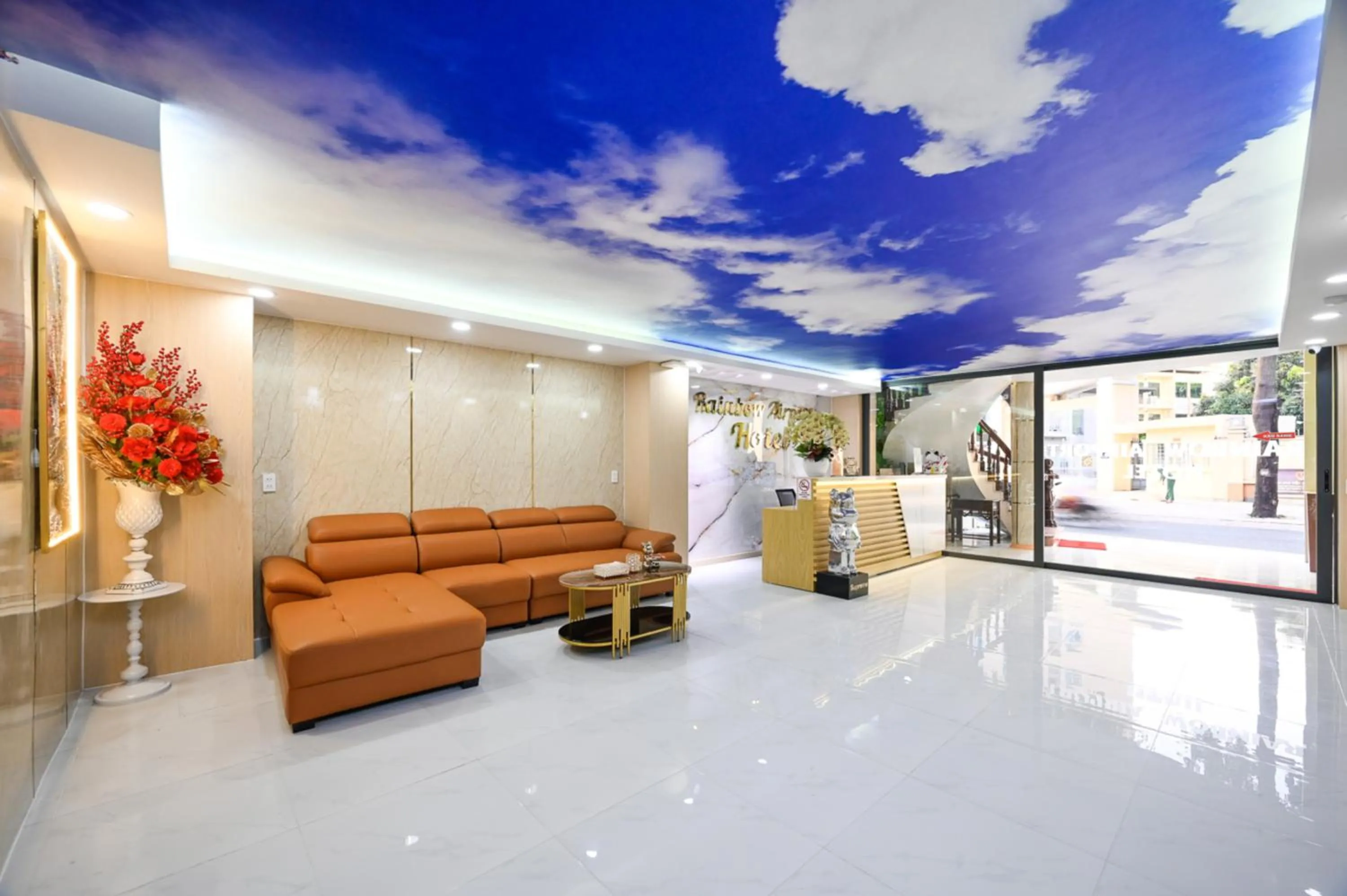Living room in Rainbow Airport Hotel