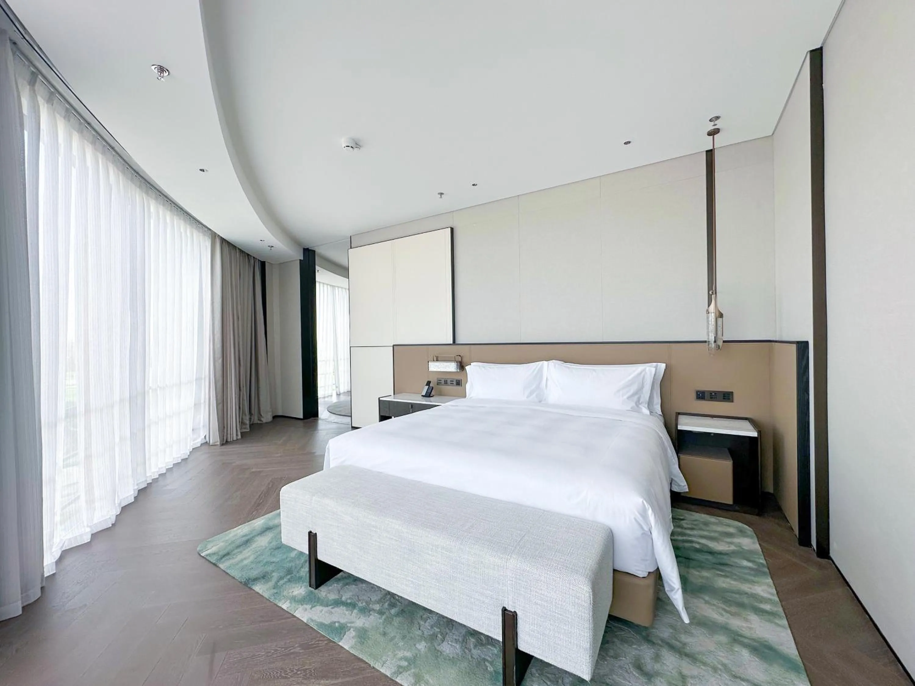 Deluxe Suite in Capital International Exhibition & Convention Center Hotel