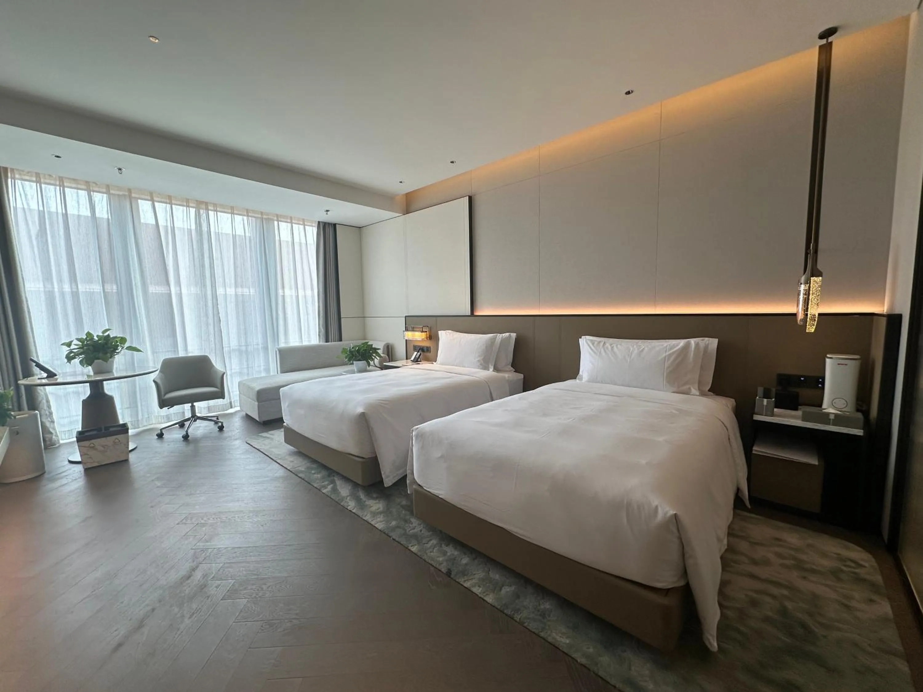 Capital International Exhibition & Convention Center Hotel