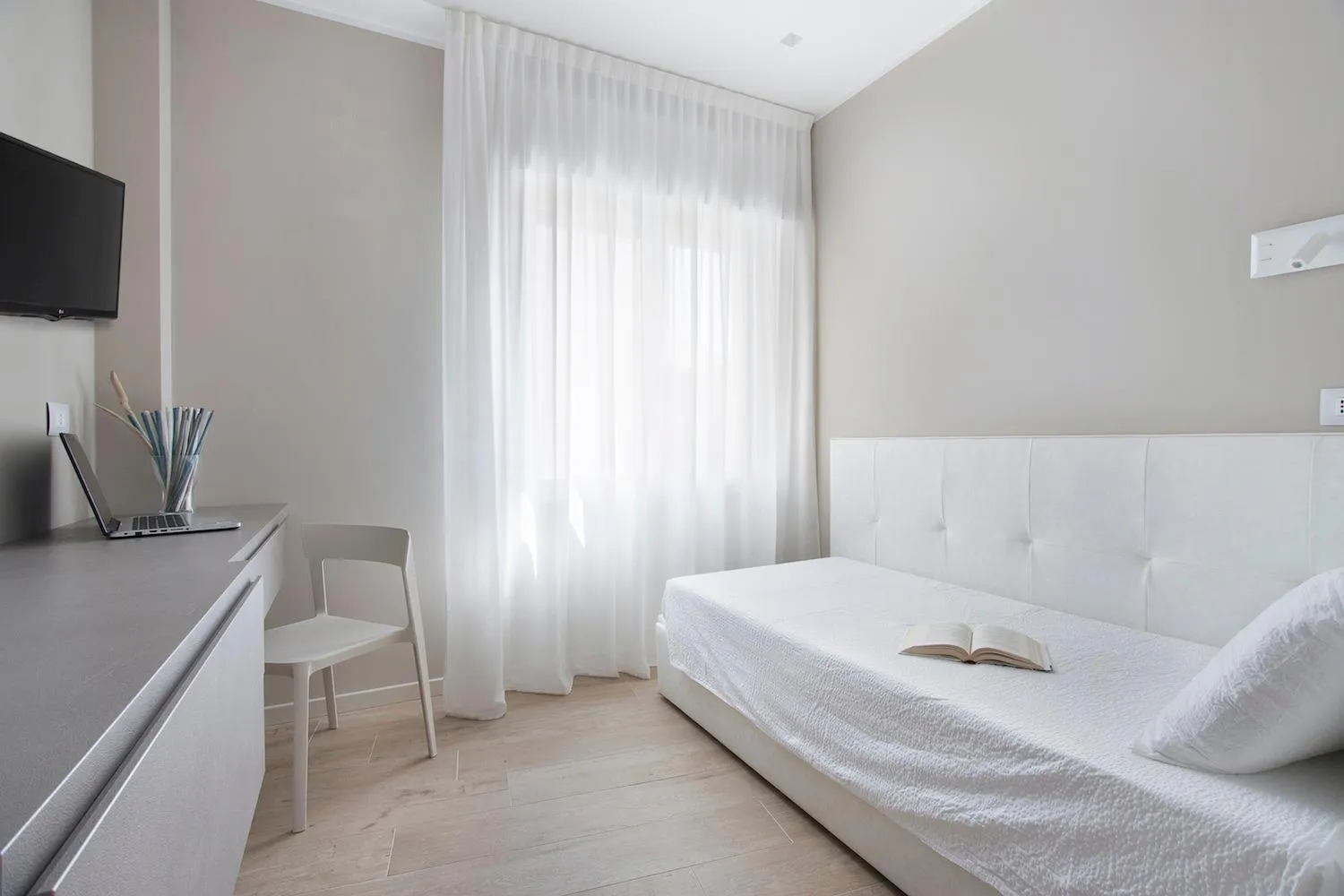 Bed in Residence Dolcemare