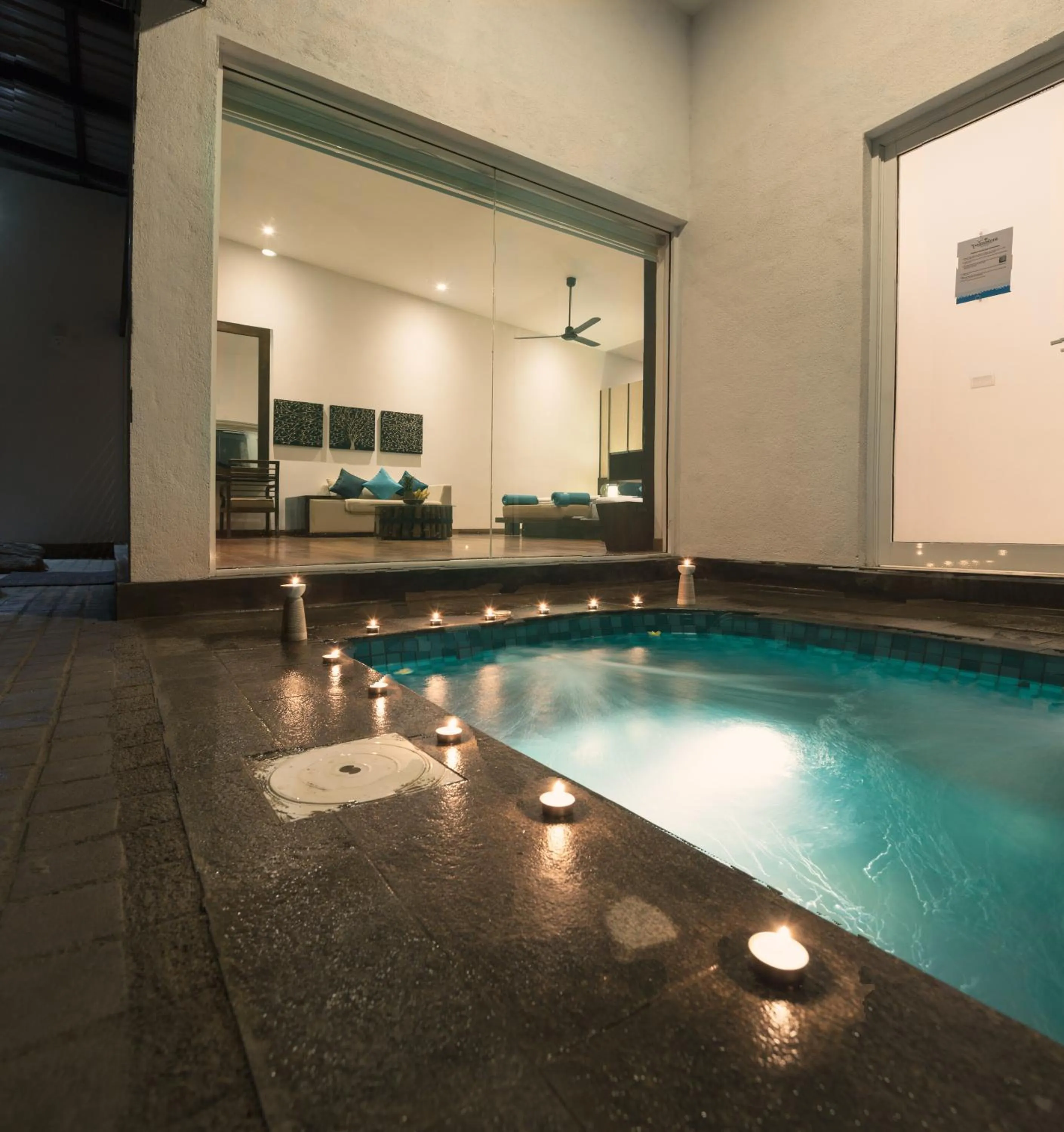 Hot Tub in Palmstone Retreat