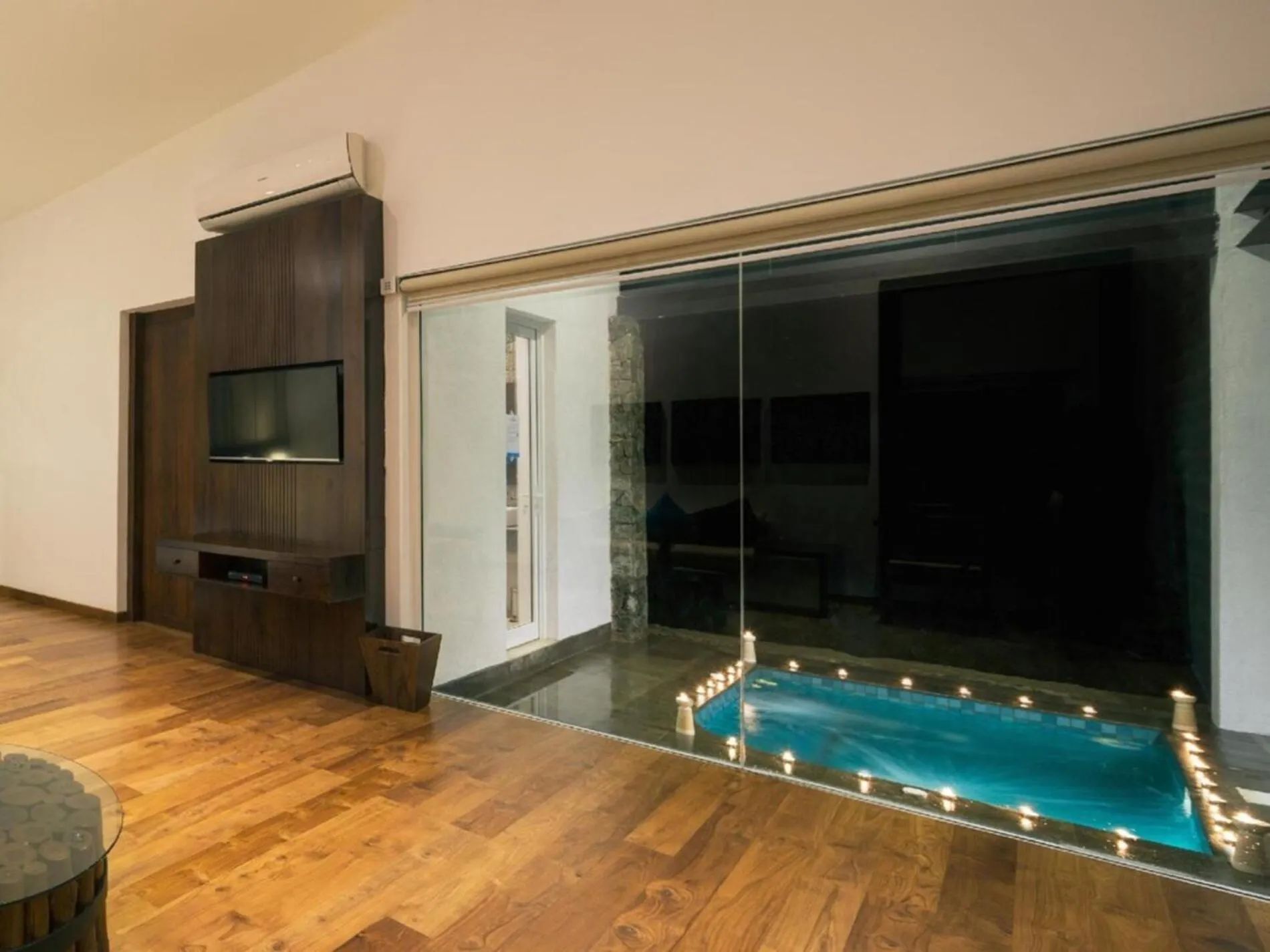 Swimming pool in Palmstone Retreat