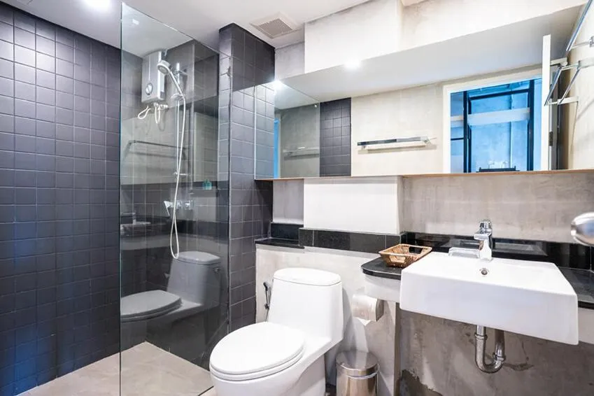 Shower in Aspira Central Patong