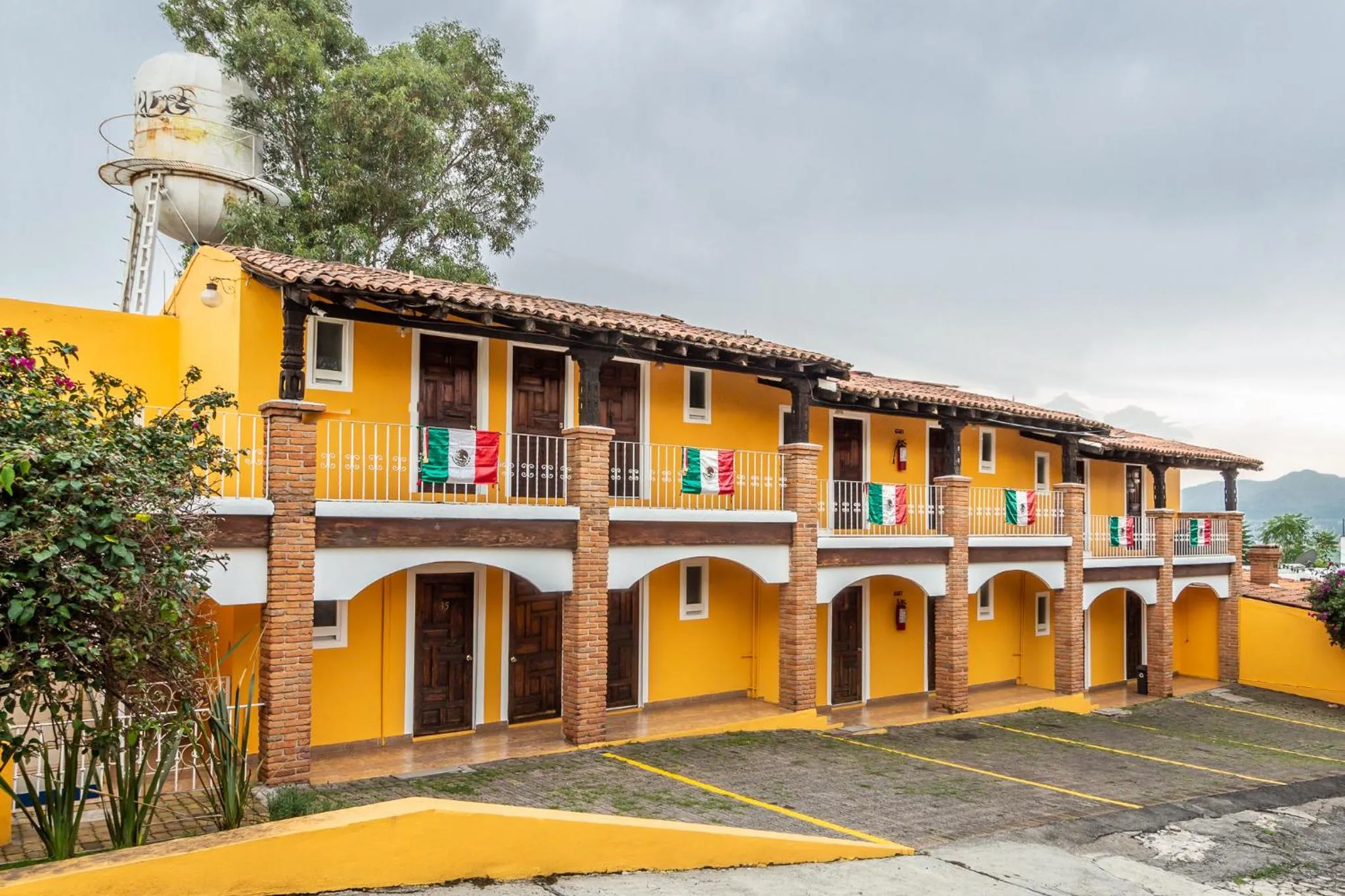 Property building in Hotel Hacienda Montesinos