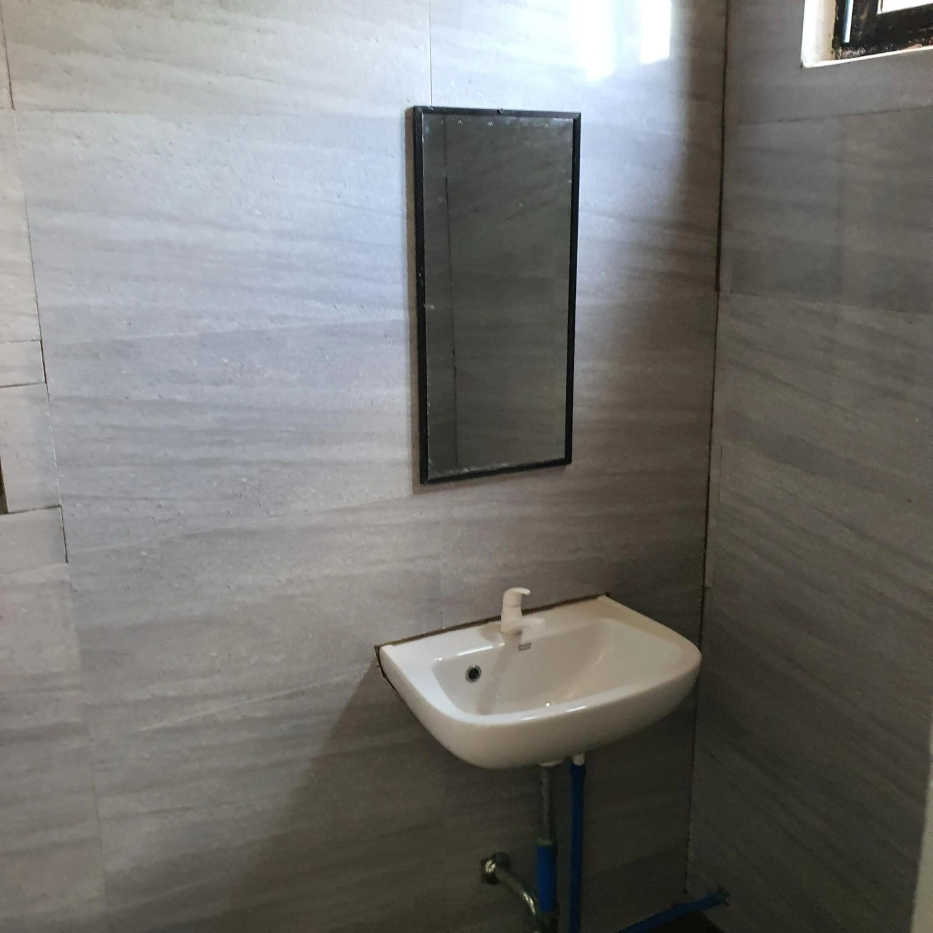 Toilet in AOSMECPoolCamp Hotel