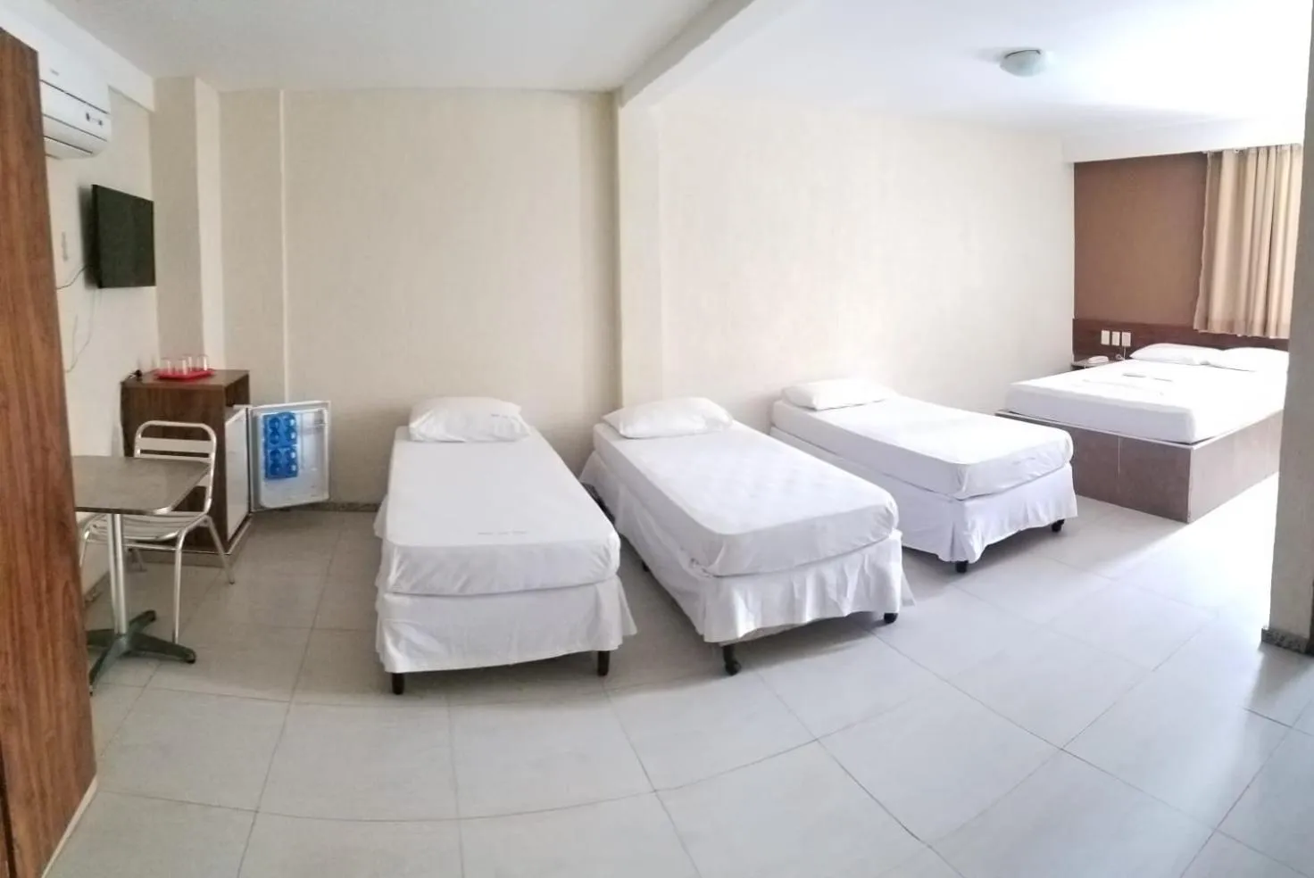 Bed in Hotel Uzi Praia