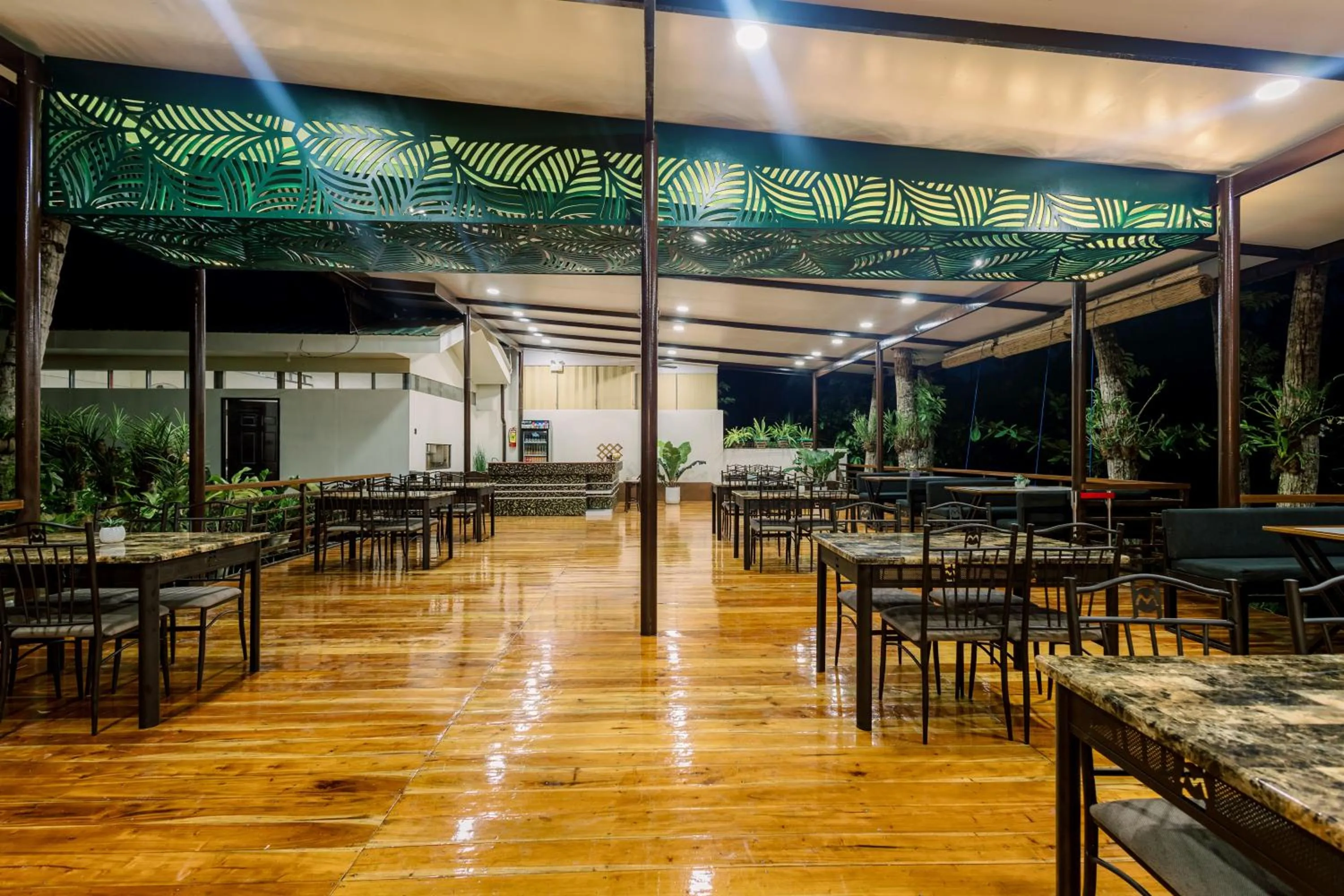 Restaurant/places to eat in Loboc Riverside Inn & Restaurant