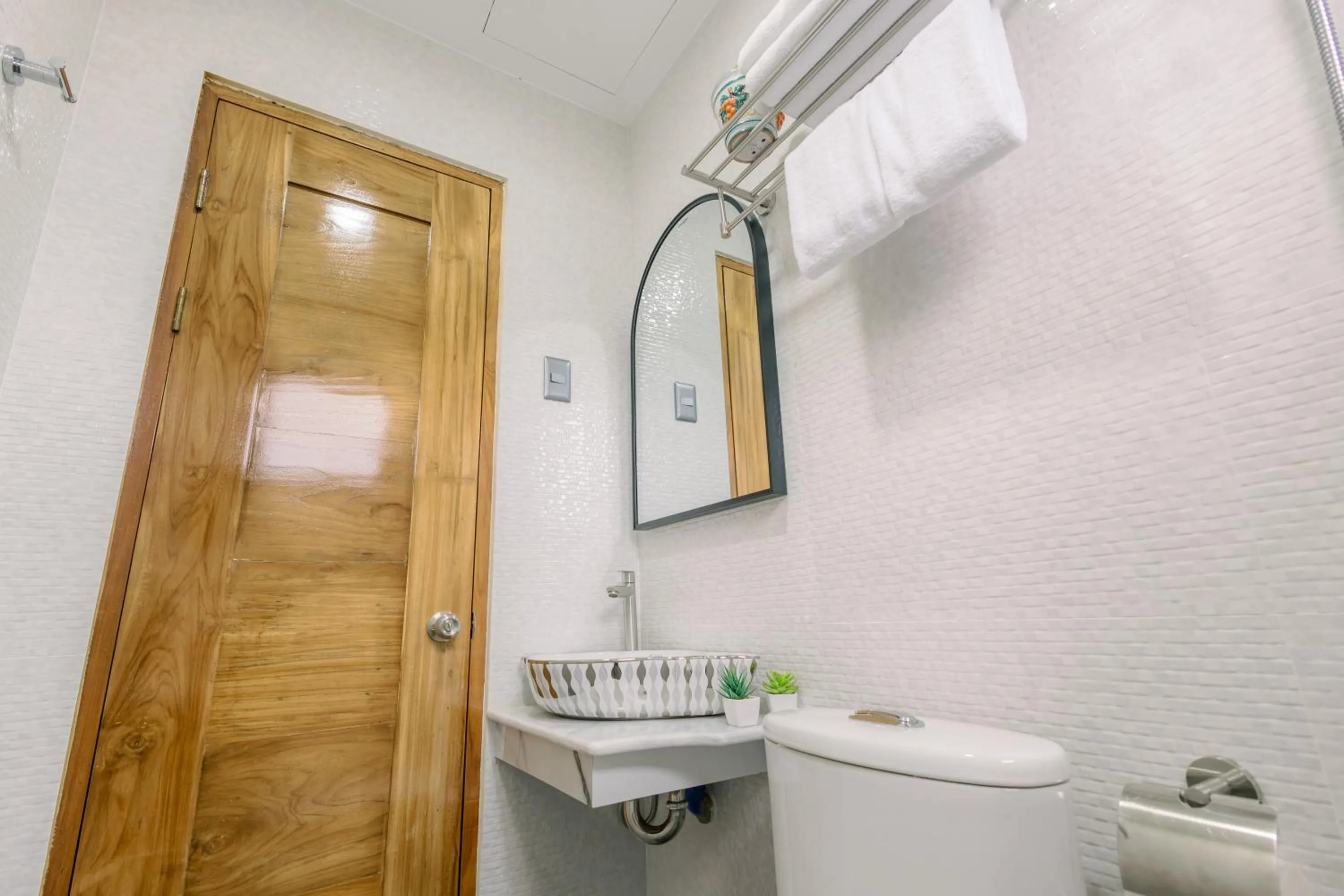 Bathroom in Loboc Riverside Inn & Restaurant