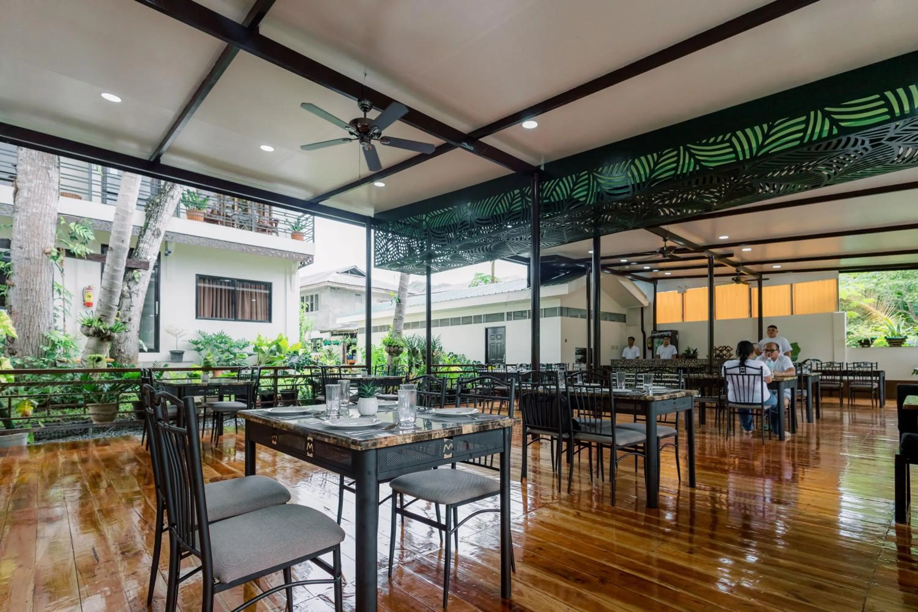 Restaurant/places to eat in Loboc Riverside Inn & Restaurant