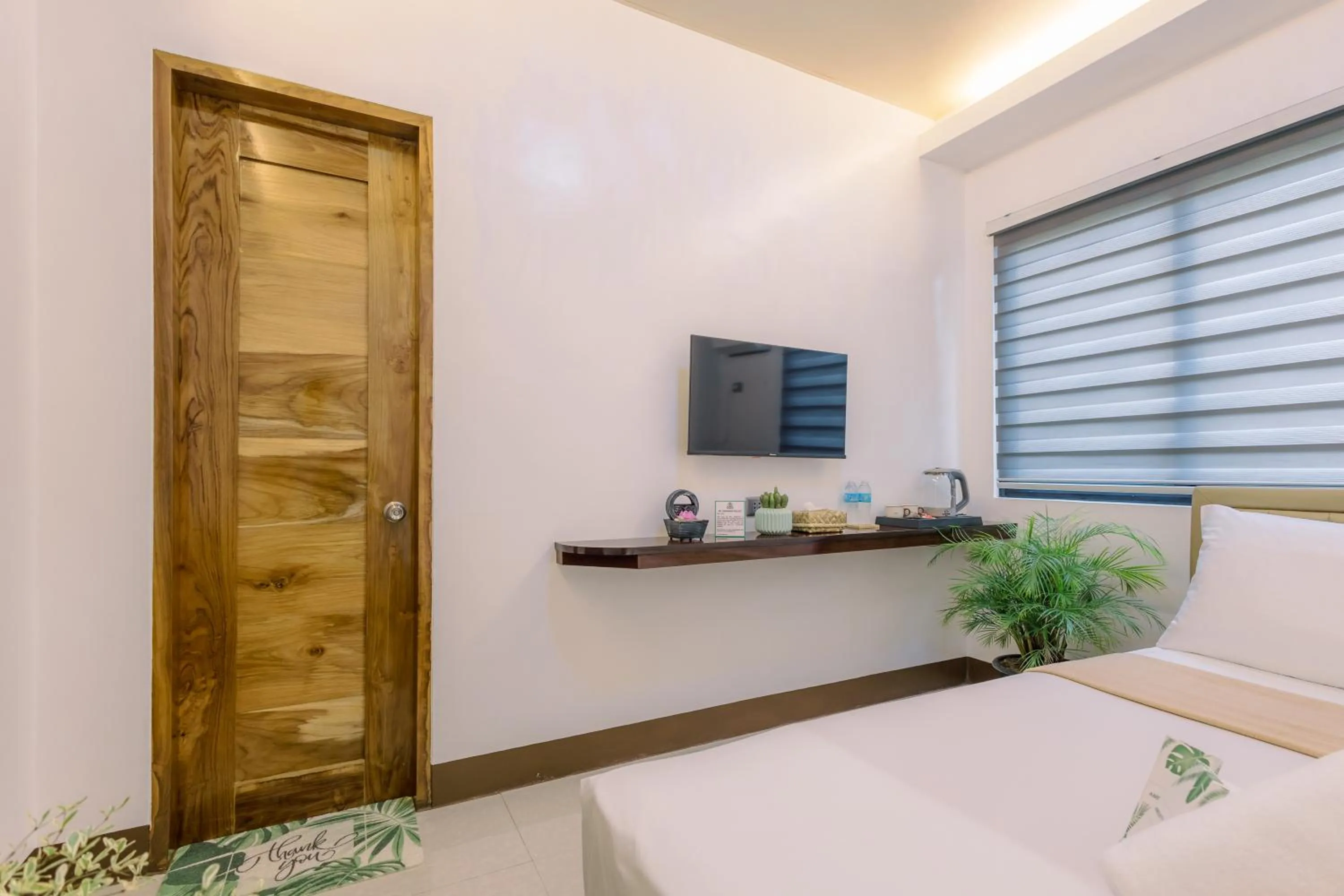 Bedroom, Bed in Loboc Riverside Inn & Restaurant