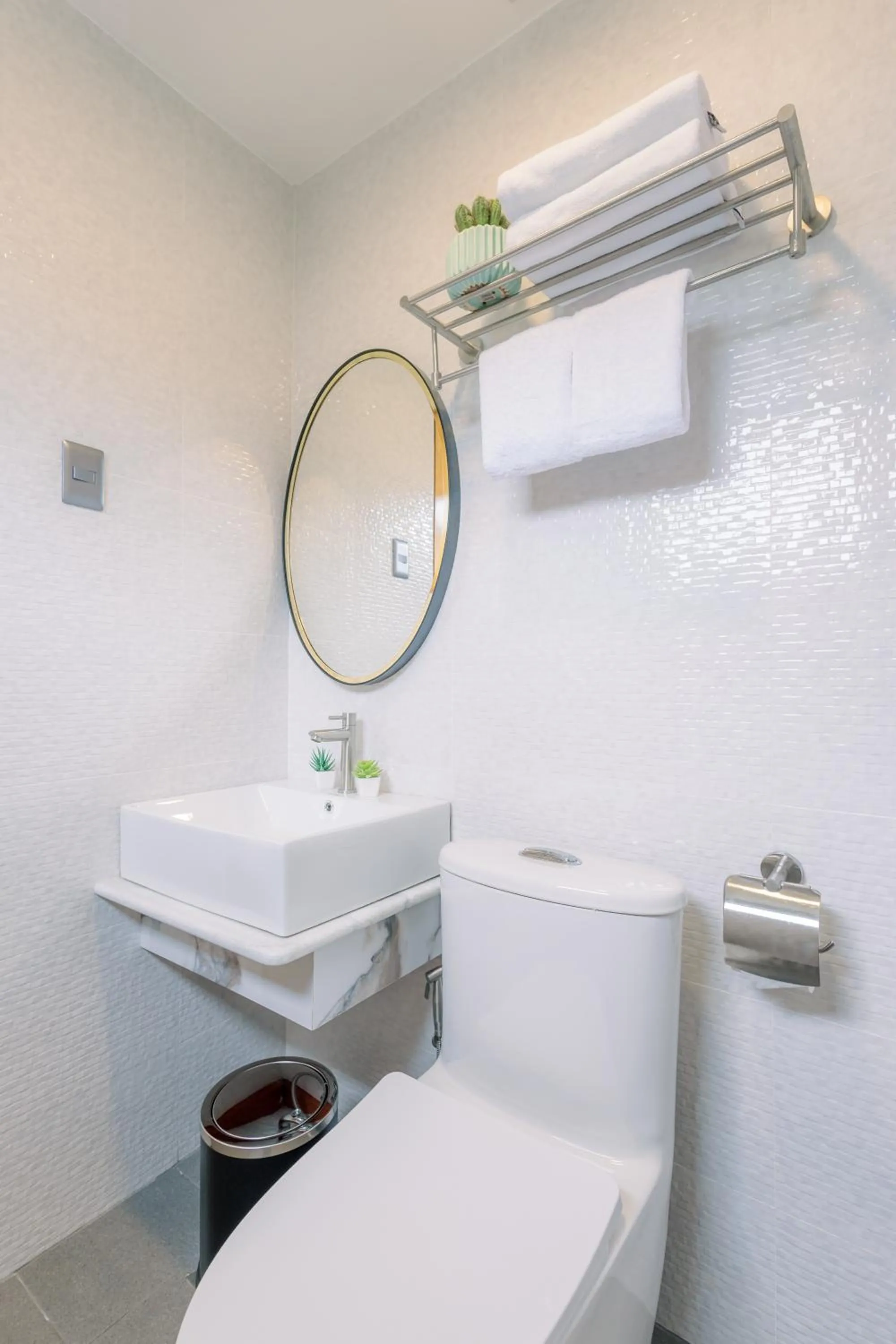Bathroom in Loboc Riverside Inn & Restaurant