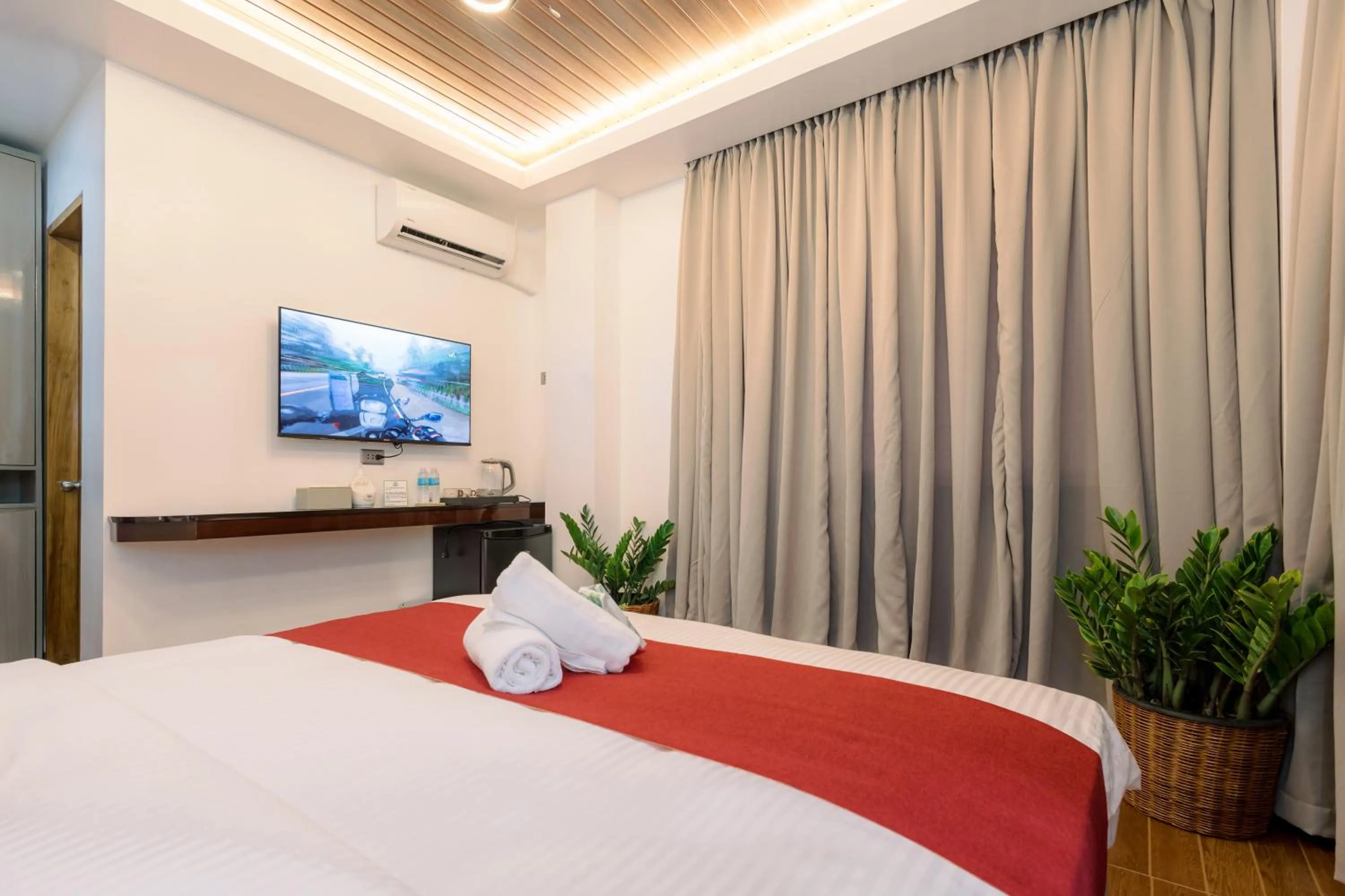 Bedroom, Bed in Loboc Riverside Inn & Restaurant