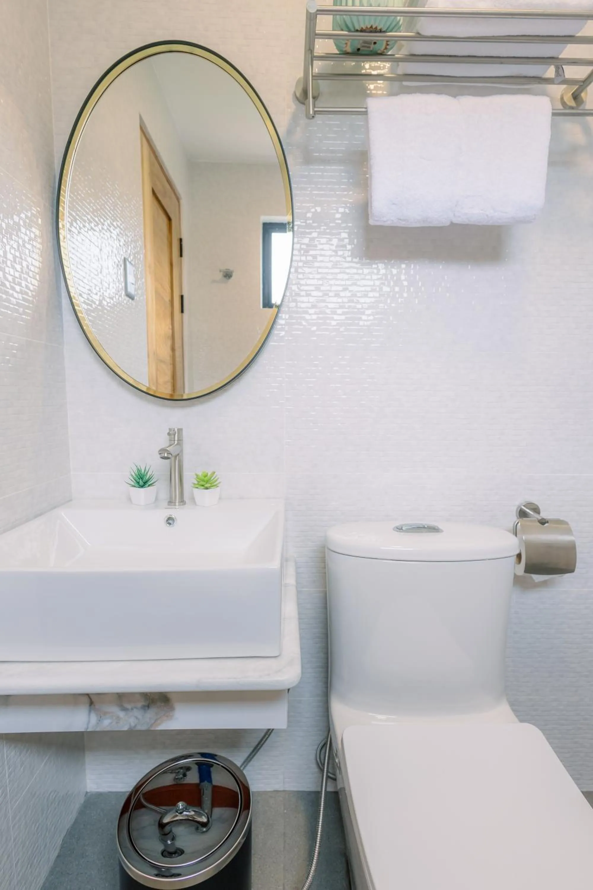 Bathroom in Loboc Riverside Inn & Restaurant