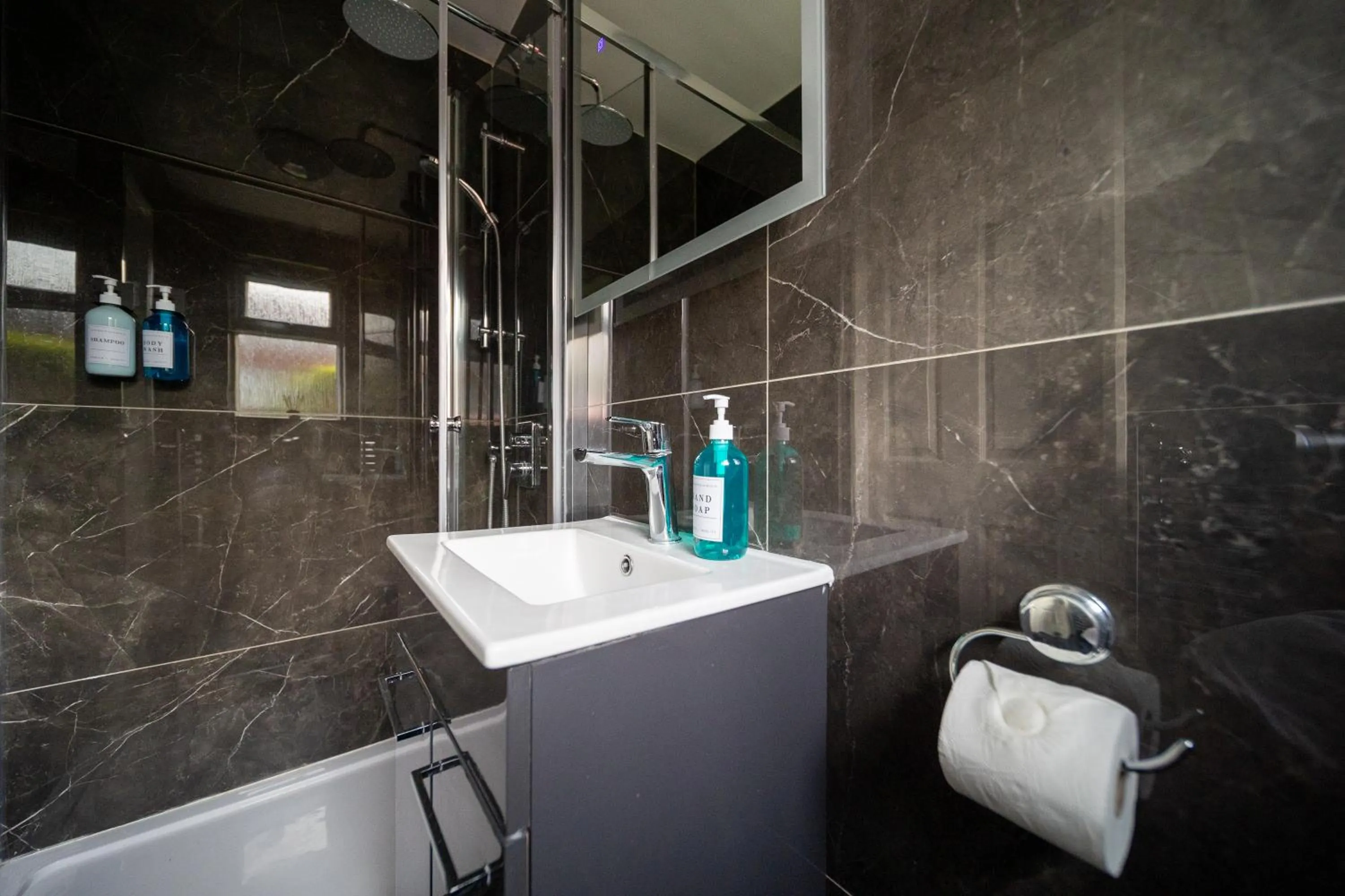 Bathroom in Pleasant Studio in St Albans