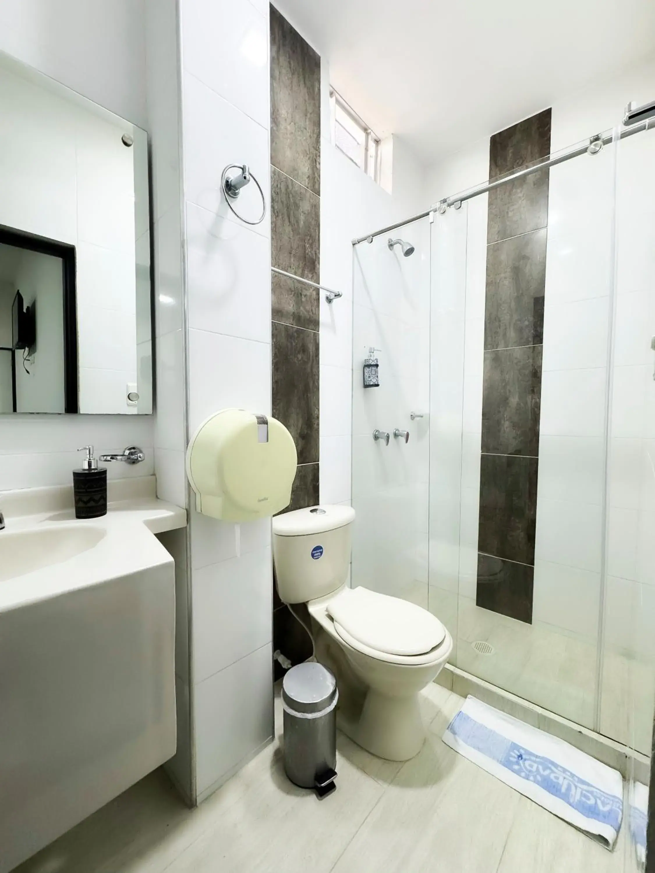 Standard Double Room - single occupancy in Hotel la Ciudad Standard Double Room - single occupancy in Hotel la Ciudad