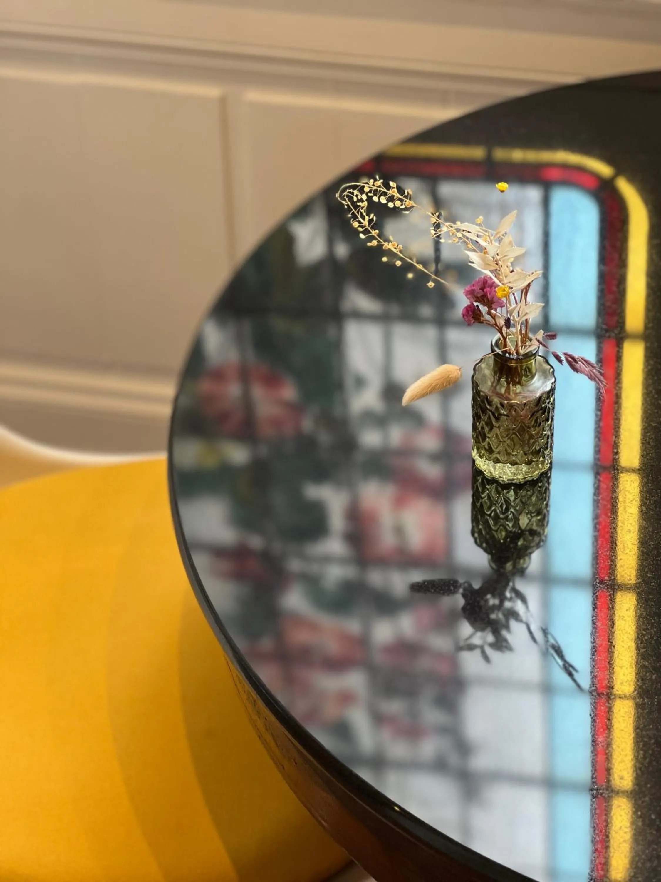 Decorative detail in La Course