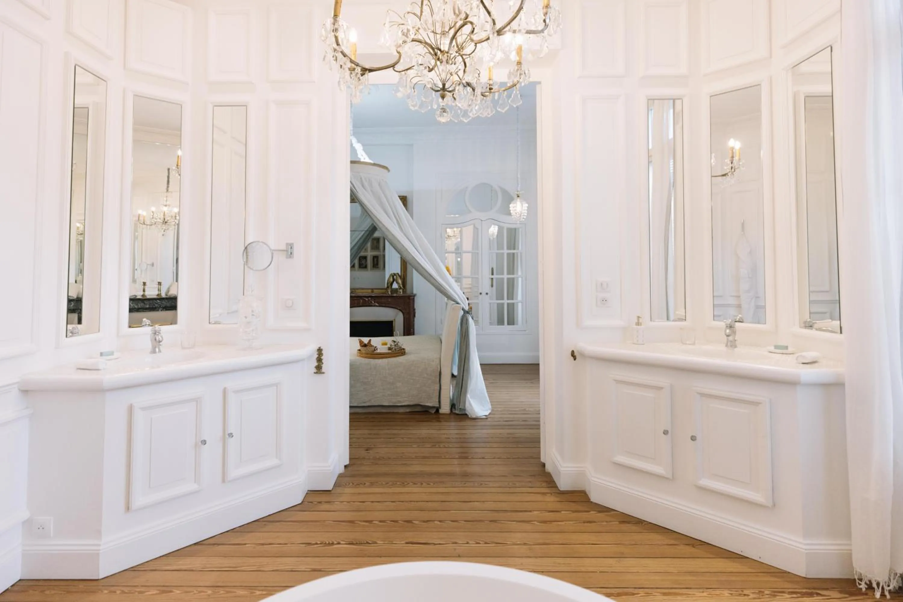 Bathroom in La Course