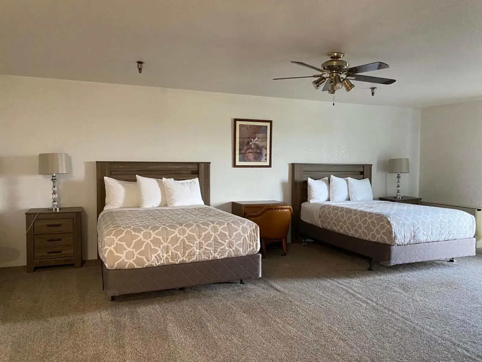 Bed in Eagle Hotel Bed in Eagle Hotel