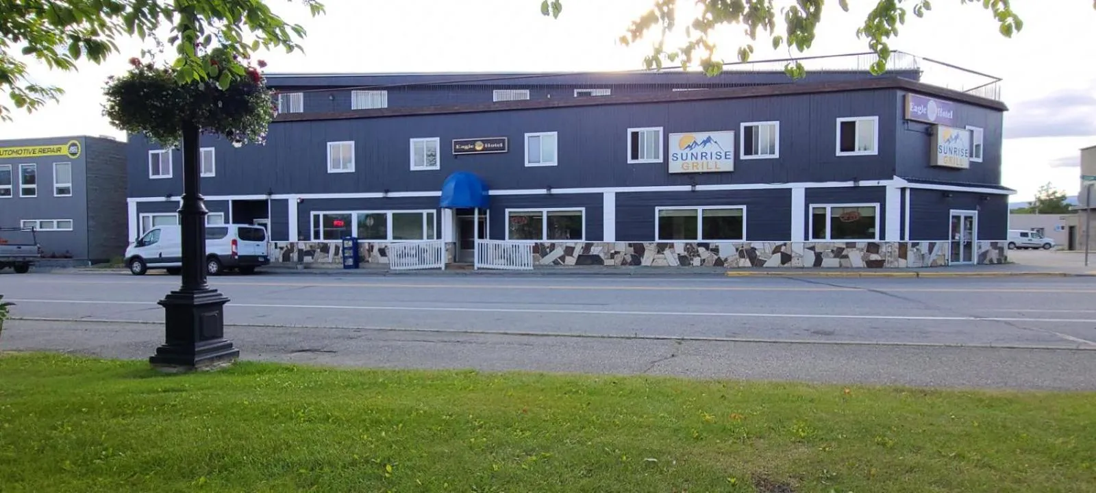 Neighbourhood in Eagle Hotel