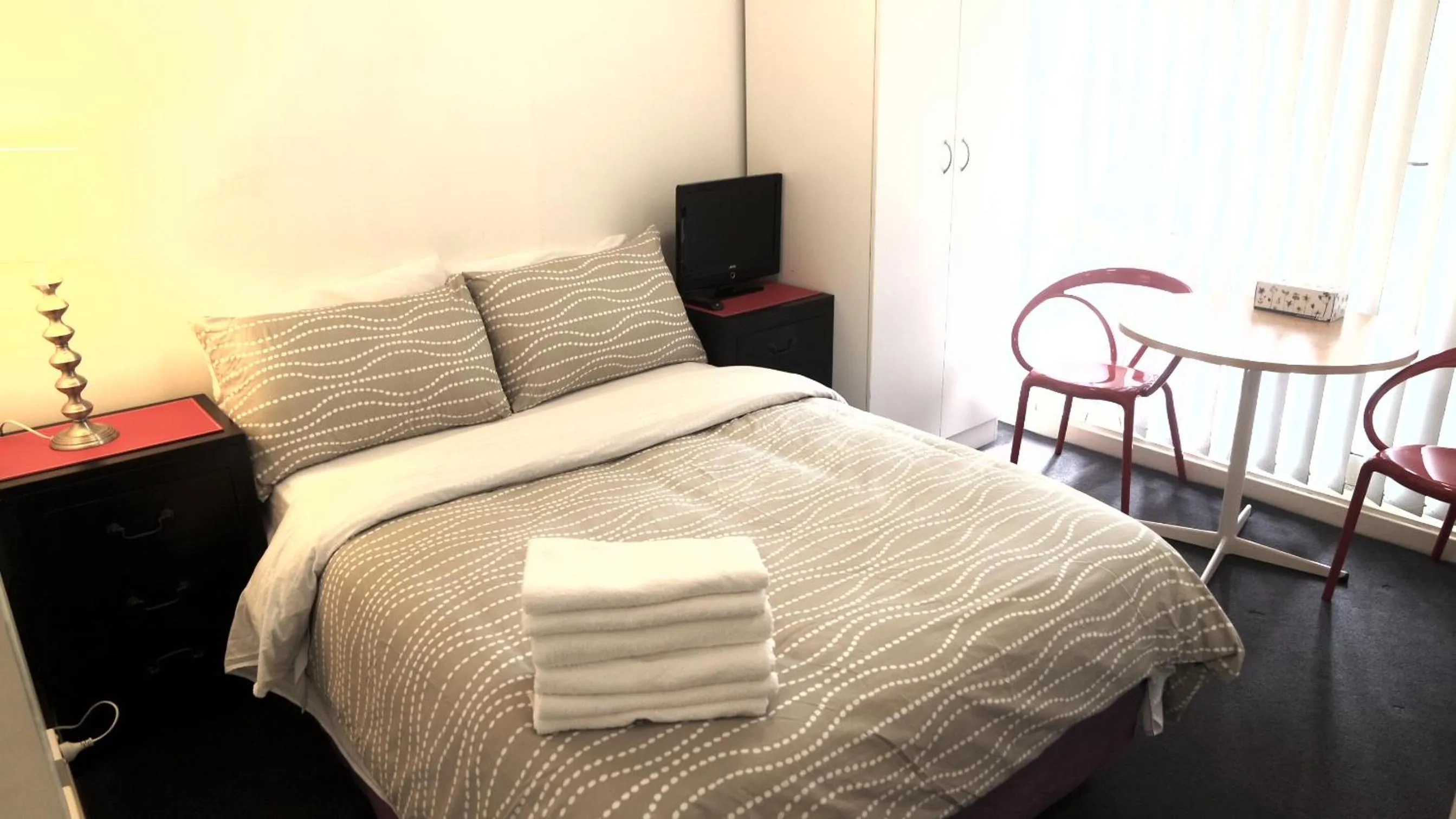 Photo of the whole room, Bed in Cityview Studio Accommodation