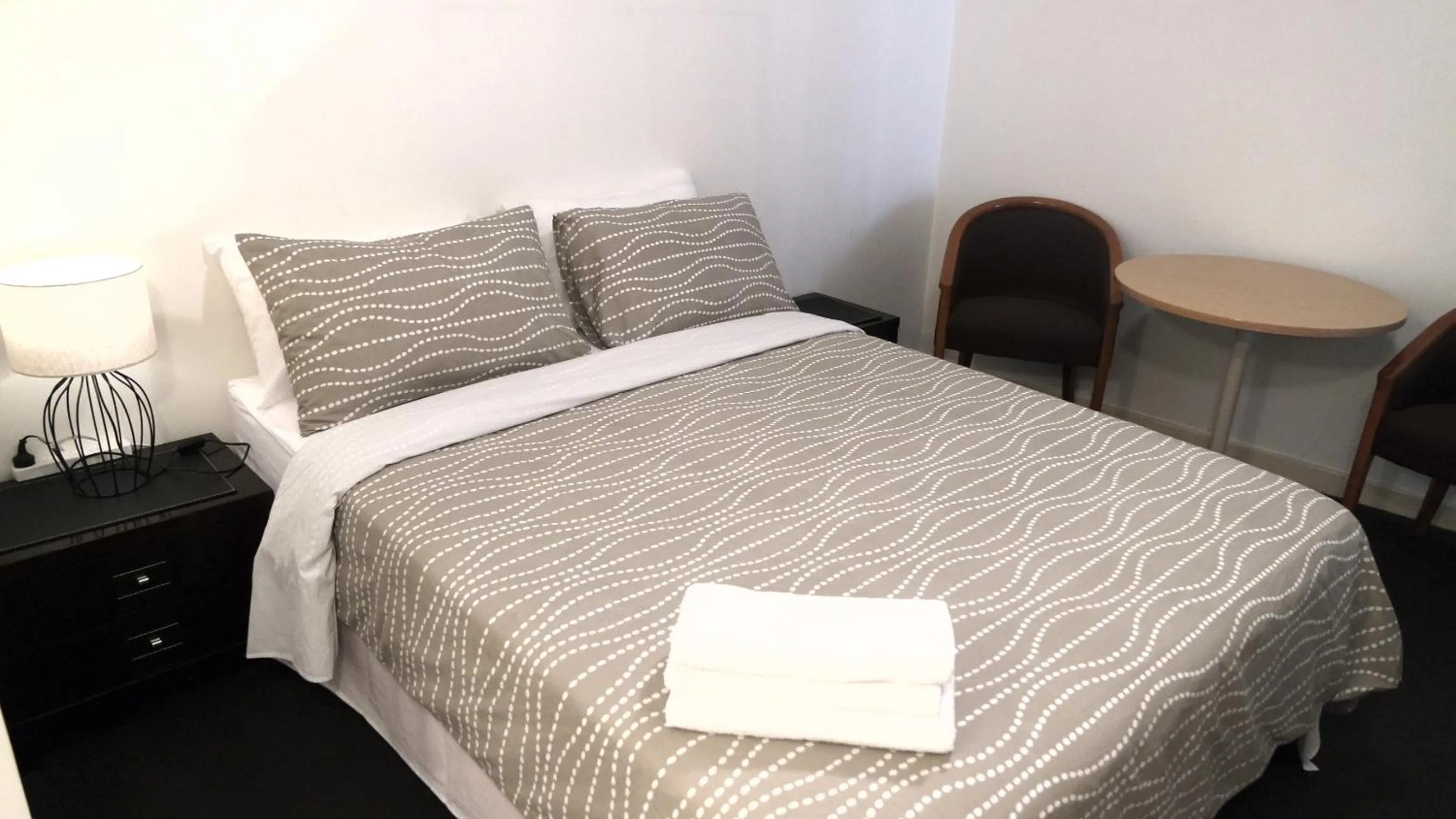 Photo of the whole room, Bed in Cityview Studio Accommodation