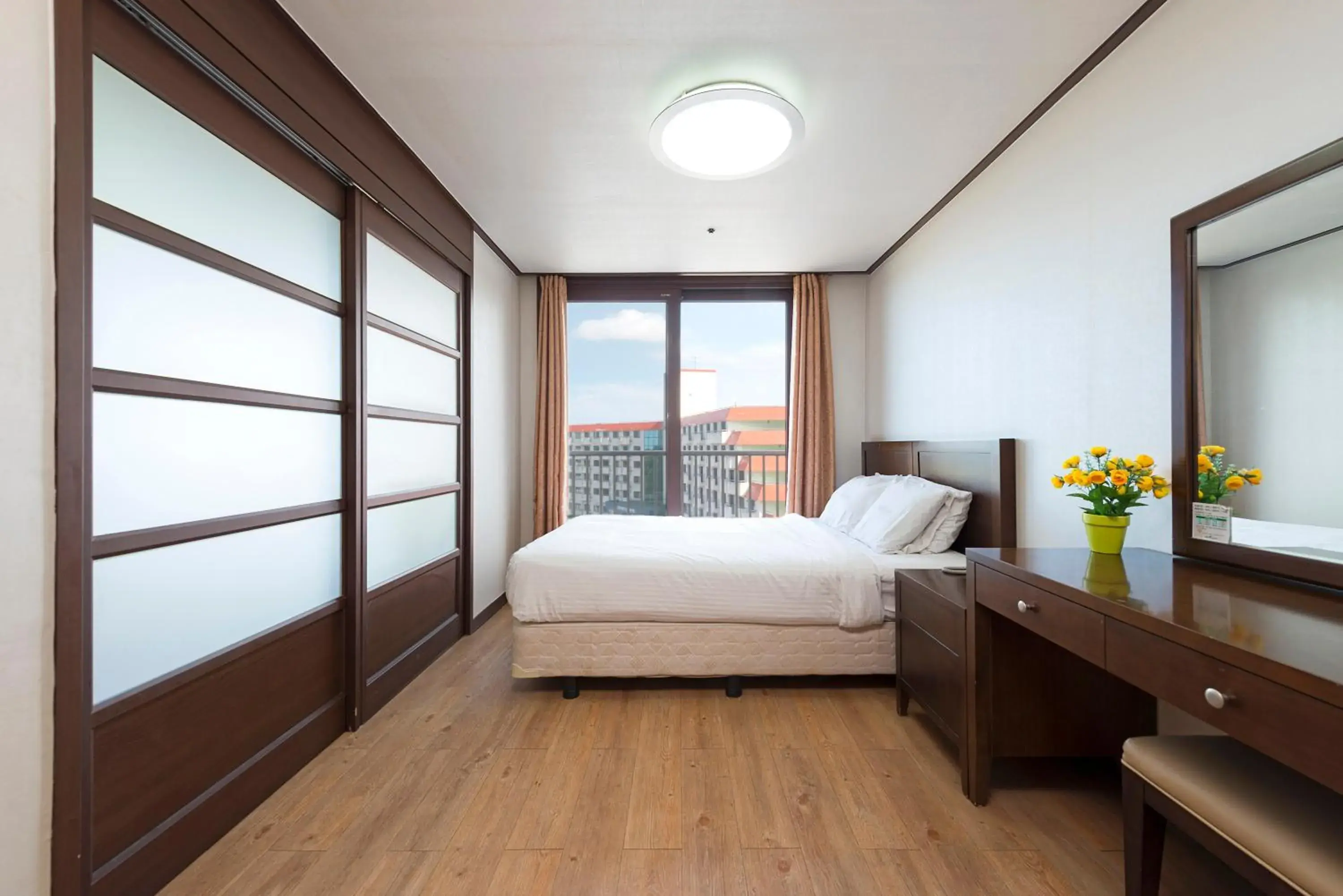 Bed in Hyundai Soo Resort Sokcho Bed in Hyundai Soo Resort Sokcho