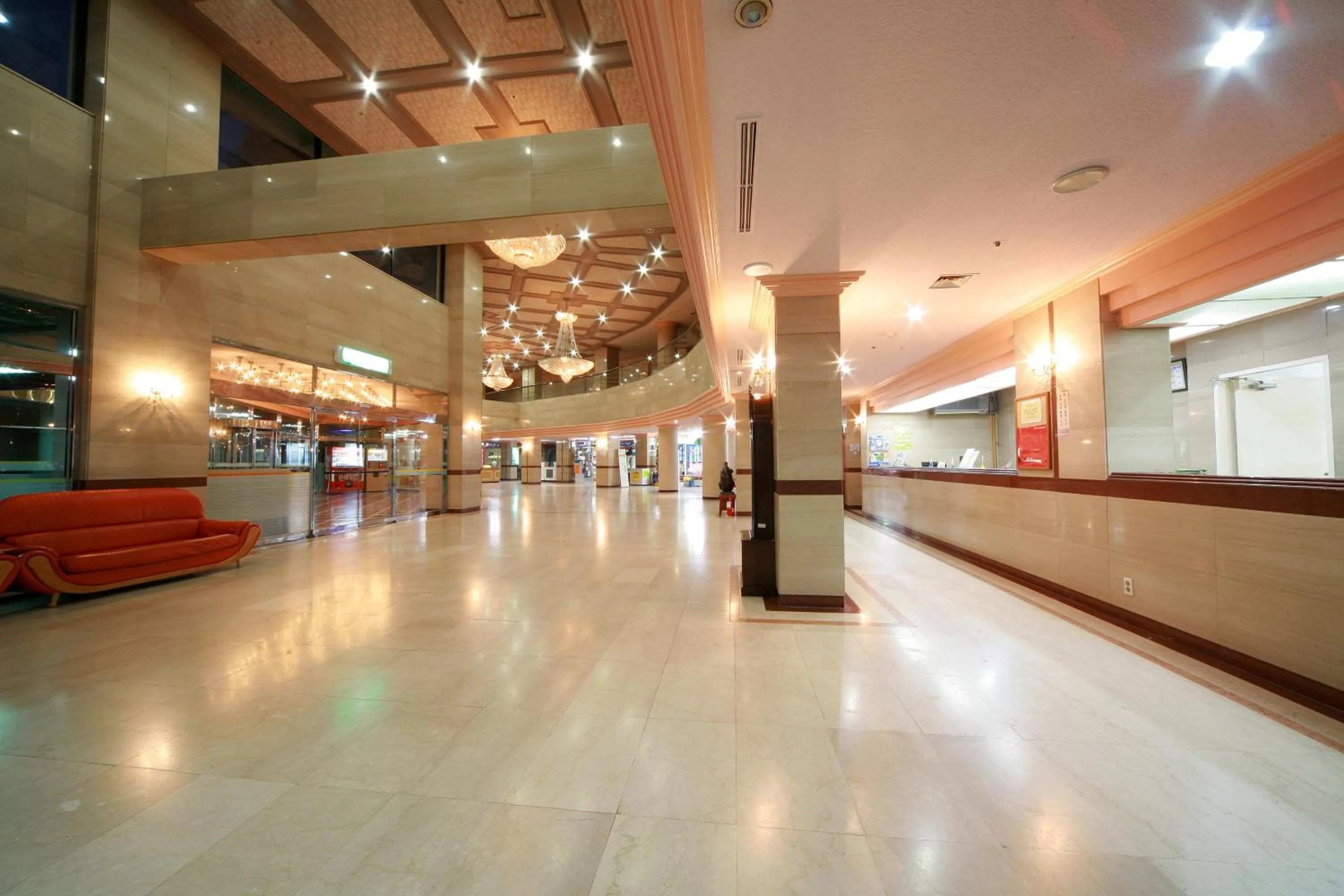 Lobby or reception in Hyundai Soo Resort Sokcho