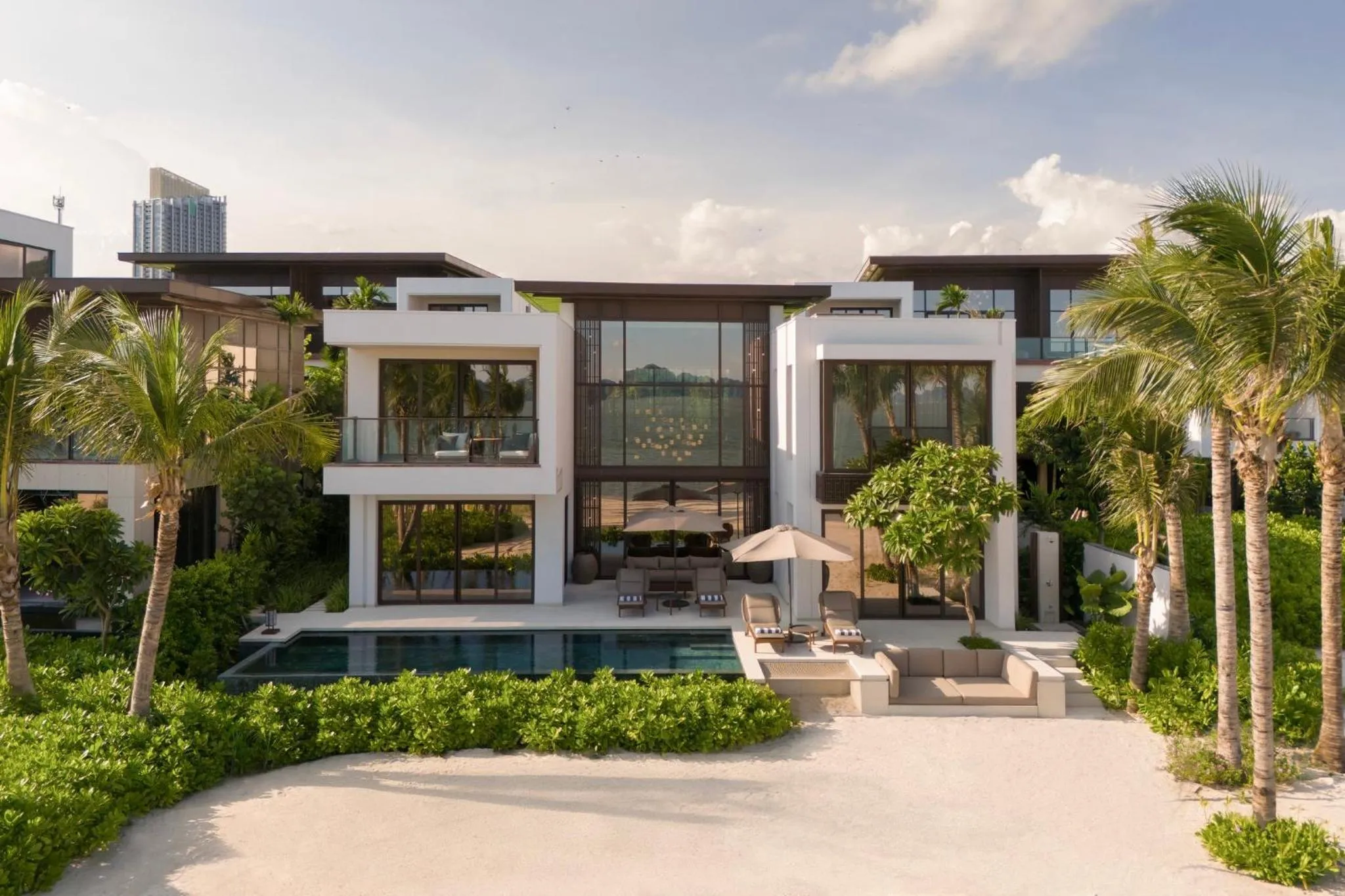 Photo of the whole room in InterContinental Halong Bay Resort by IHG