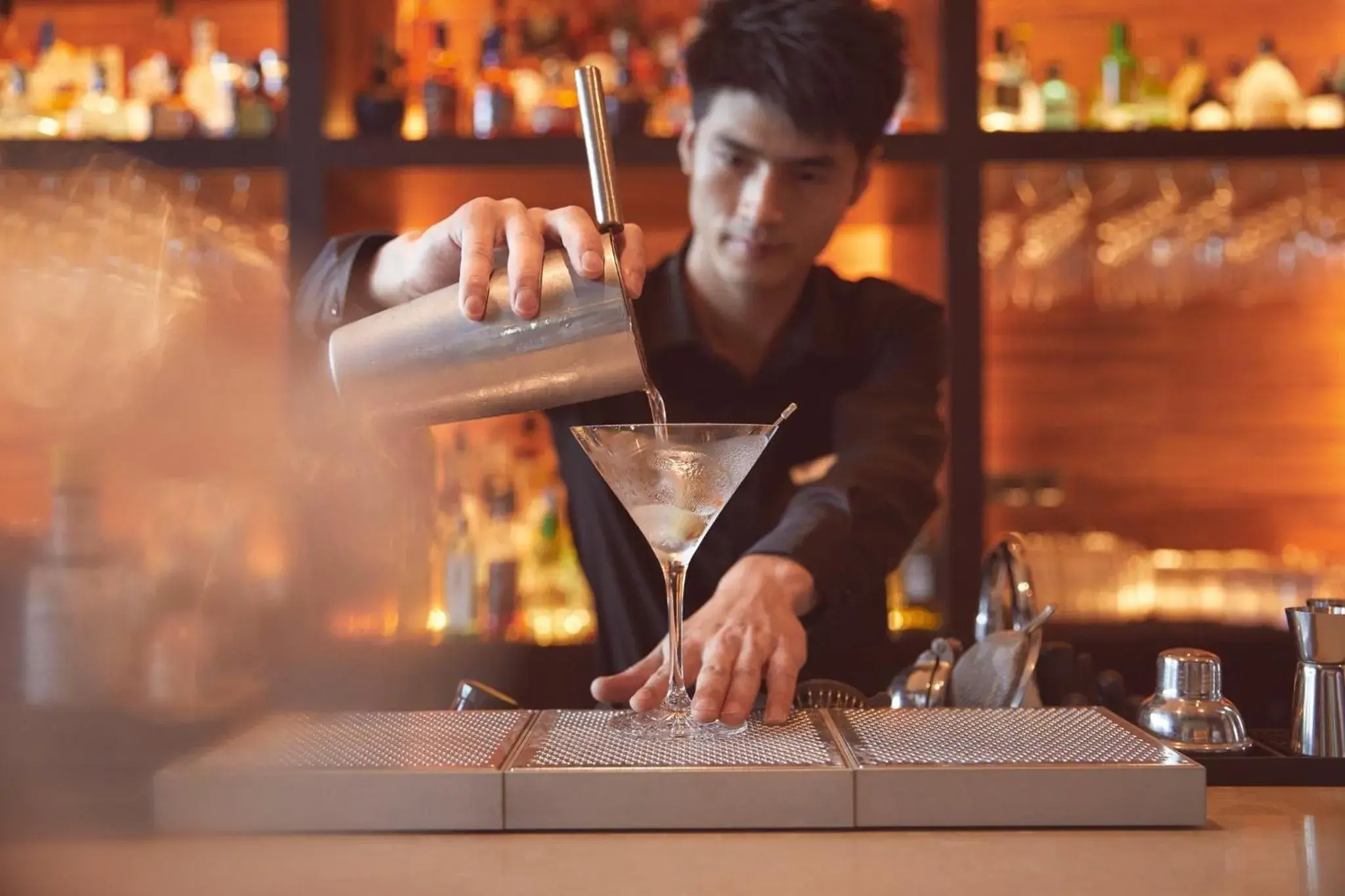 Lounge or bar in InterContinental Halong Bay Resort by IHG Lounge or bar in InterContinental Halong Bay Resort by IHG