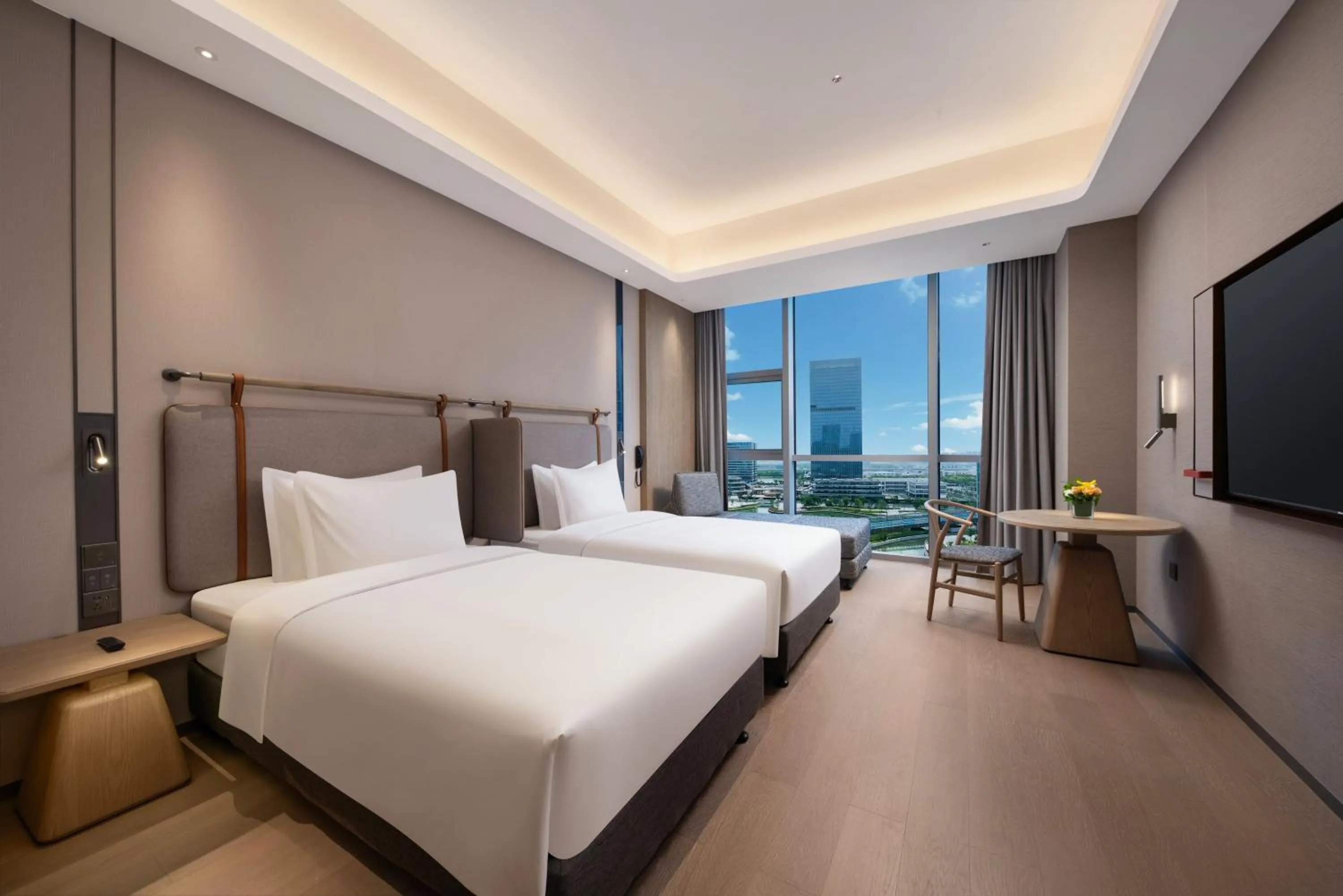 Photo of the whole room, Bed in Holiday Inn Express Suzhou North Station by IHG