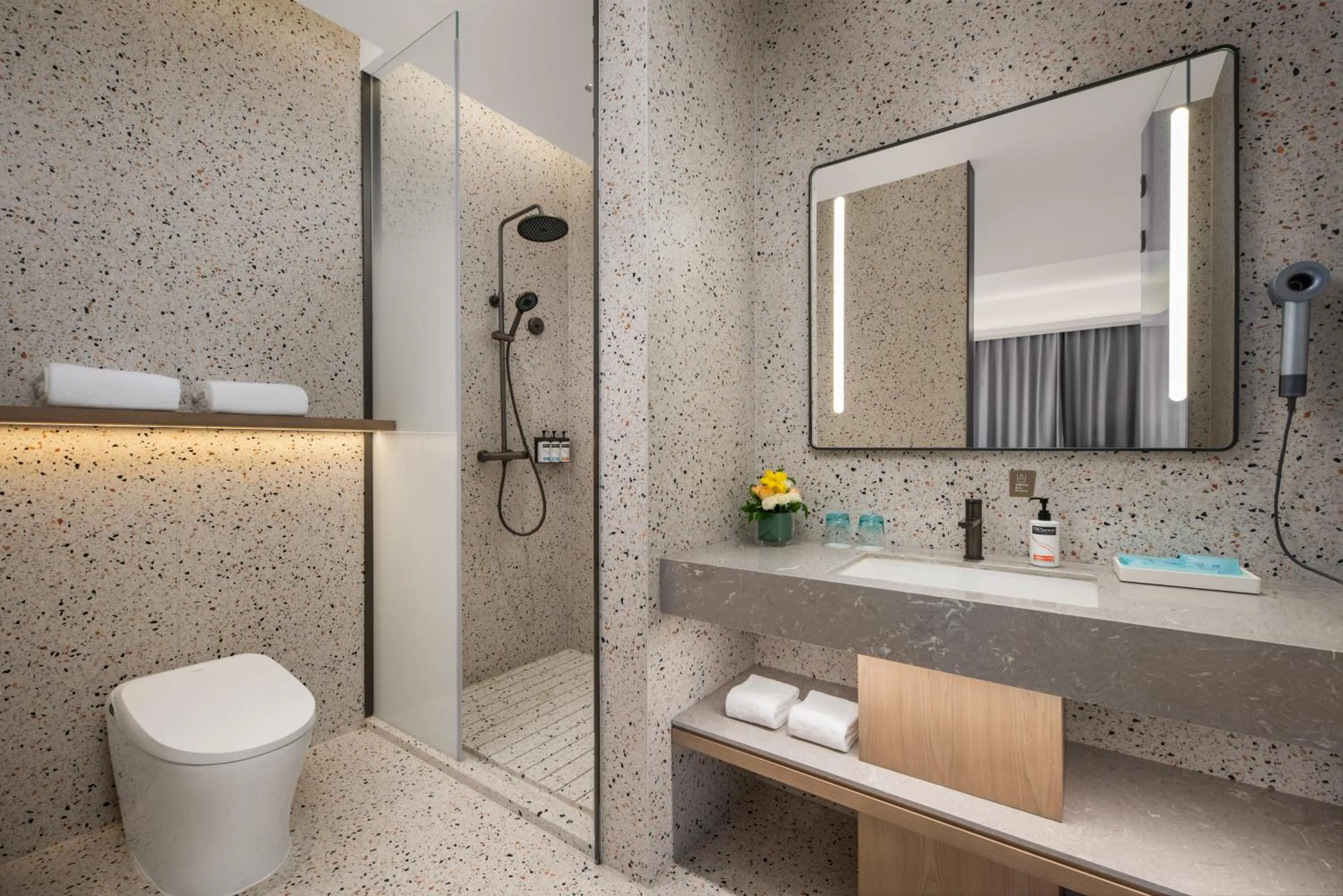 Shower in Holiday Inn Express Suzhou North Station by IHG