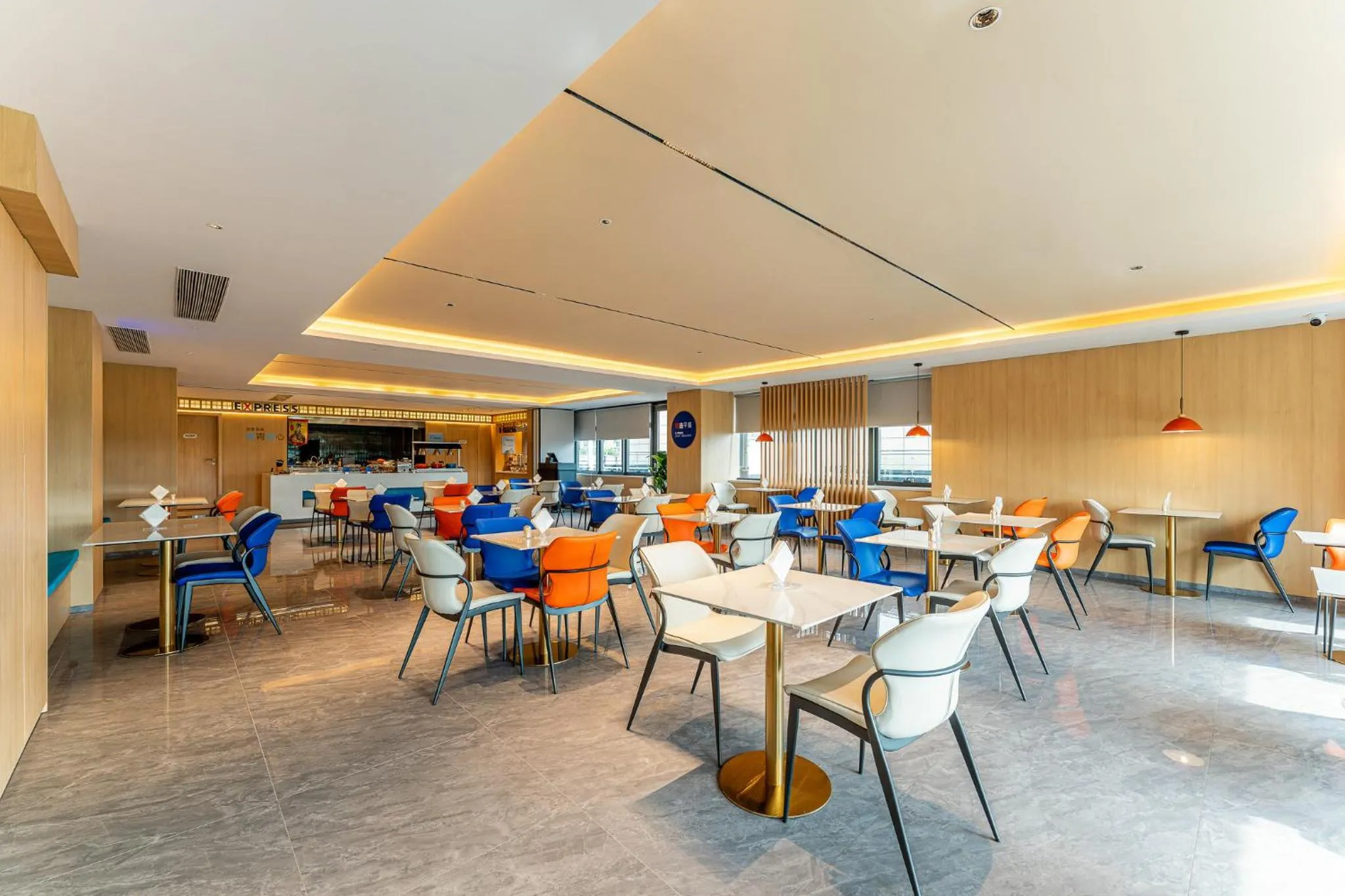 Restaurant/places to eat in Holiday Inn Express Kunshan Yushan by IHG