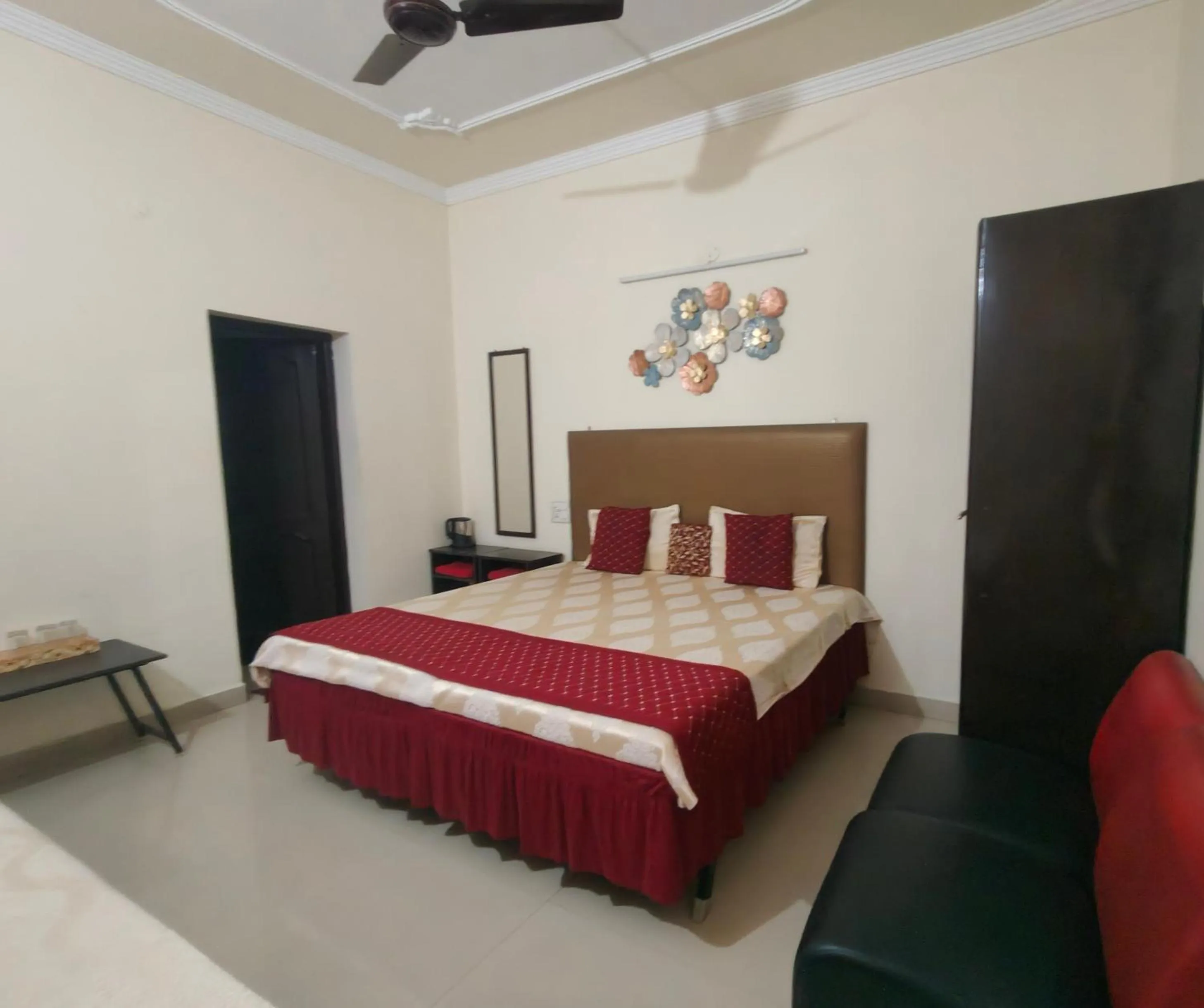 Bedroom, Bed in New Chandigarh Holiday Home