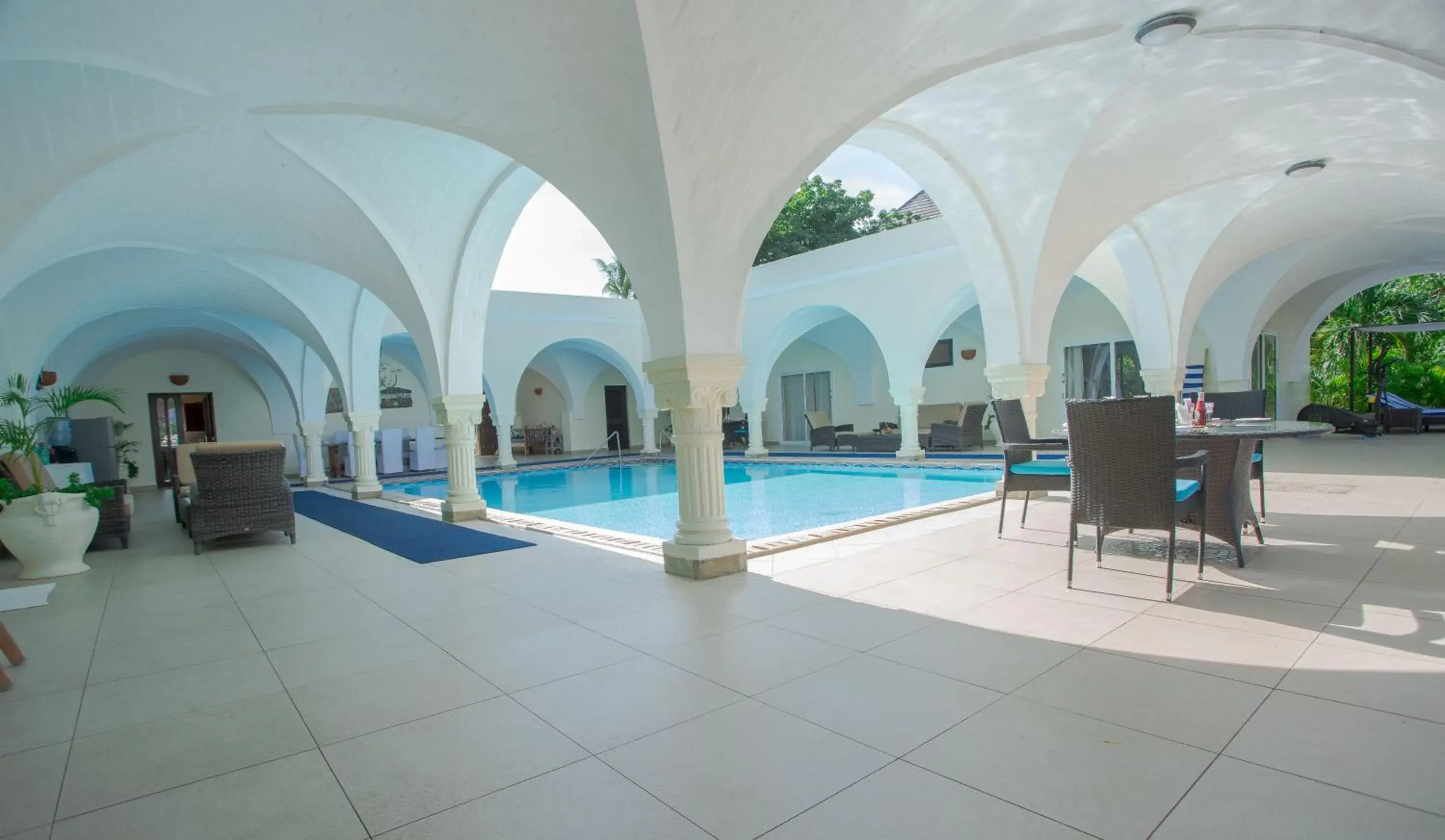 Swimming pool in Mzima Beach Residences - Diani Beach Swimming pool in Mzima Beach Residences - Diani Beach
