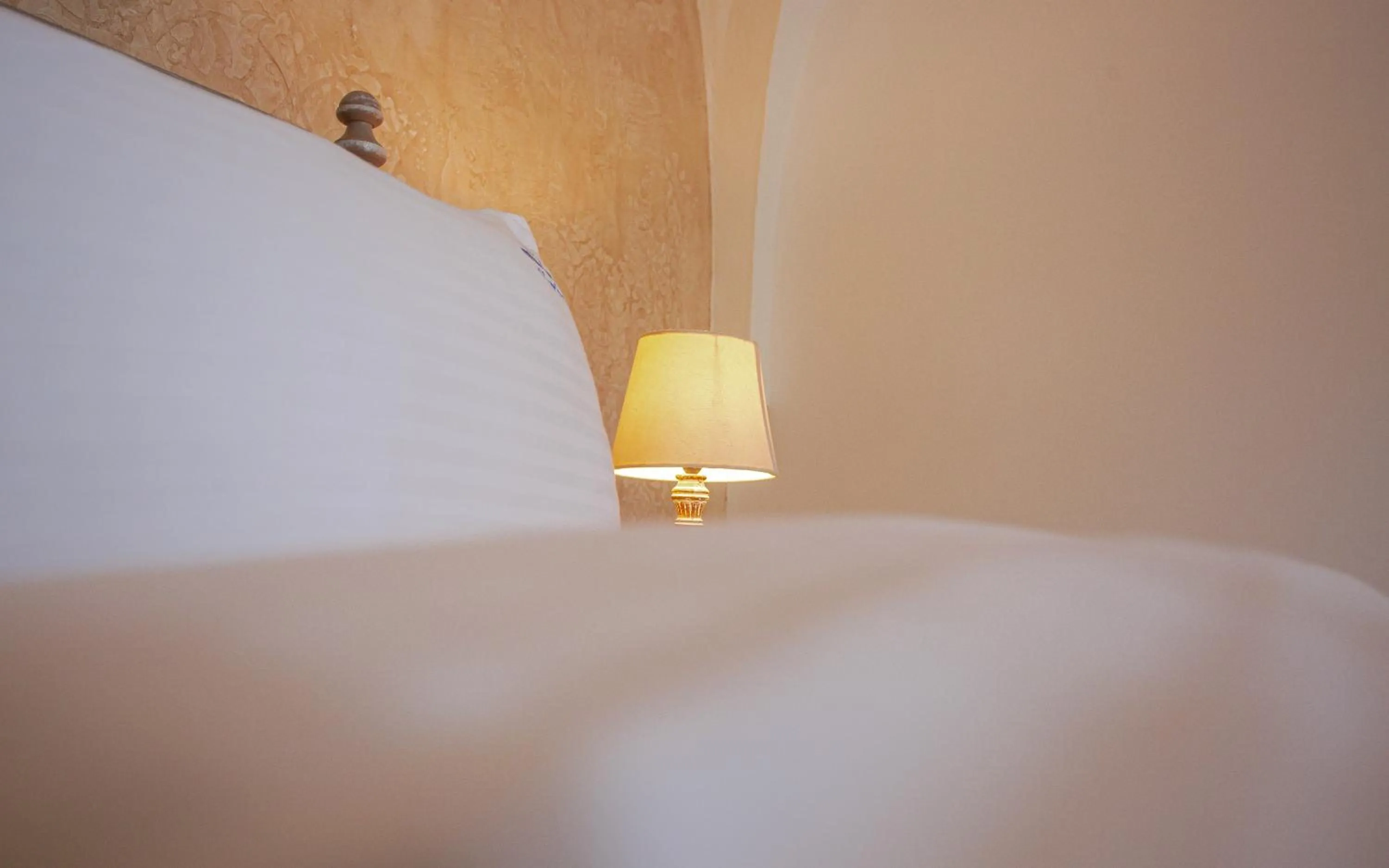 Bed in Mzima Beach Residences - Diani Beach