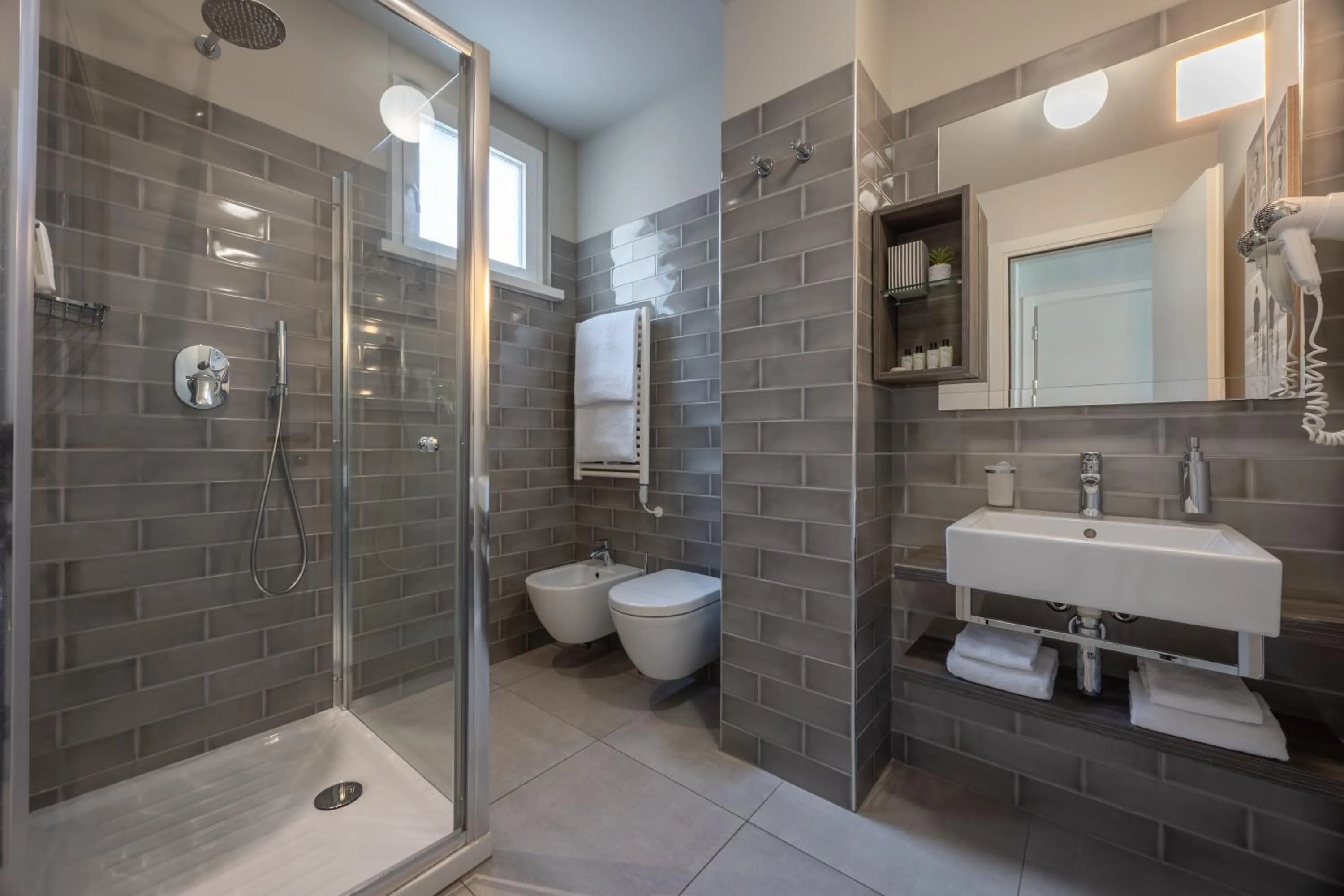 Bathroom in Nautilus Family Hotel