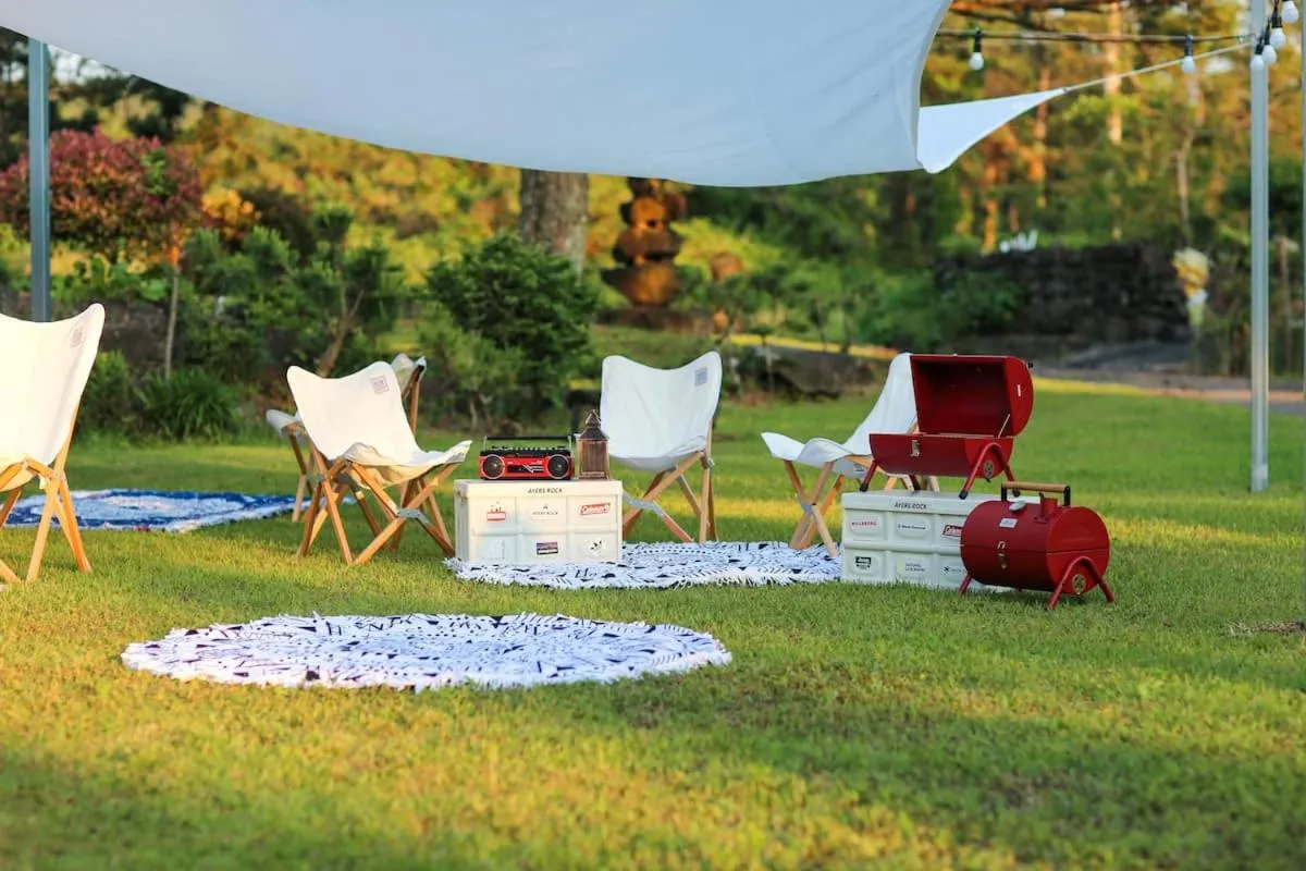 Garden in Benikea  The Jeju Resort