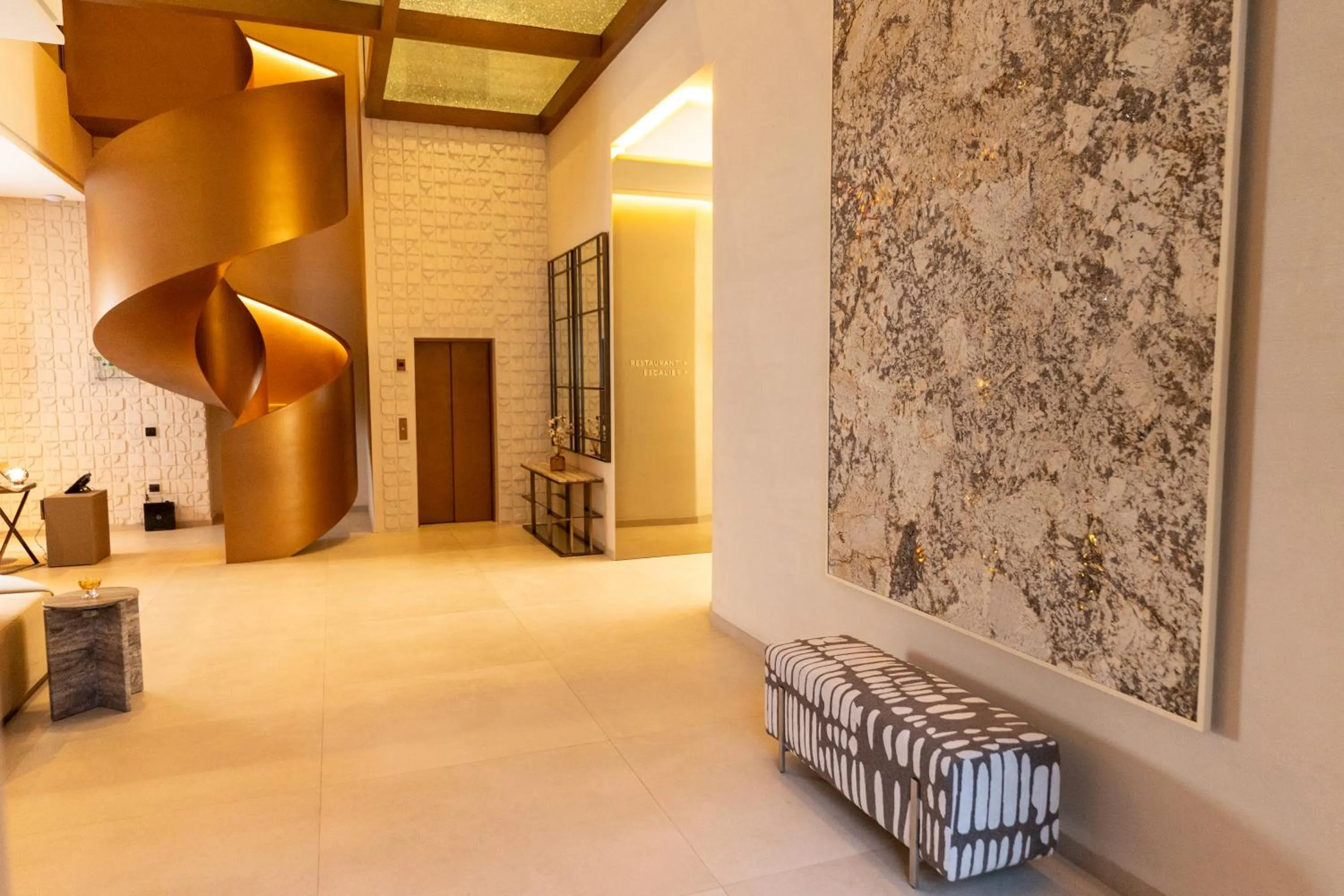 Property building, Bed in Suites By Le Rêve