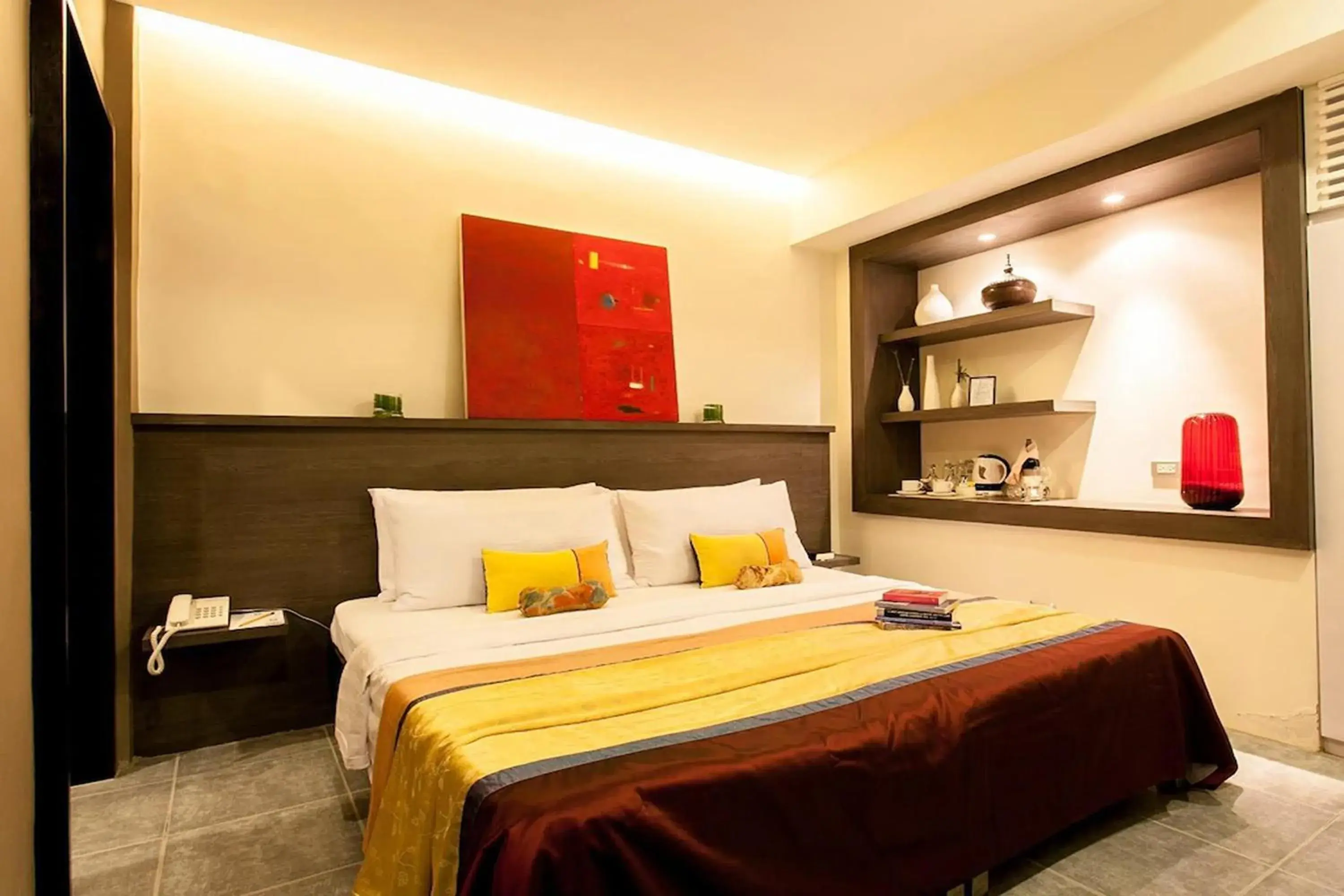 Bed in T House Tagaytay Bed in T House Tagaytay