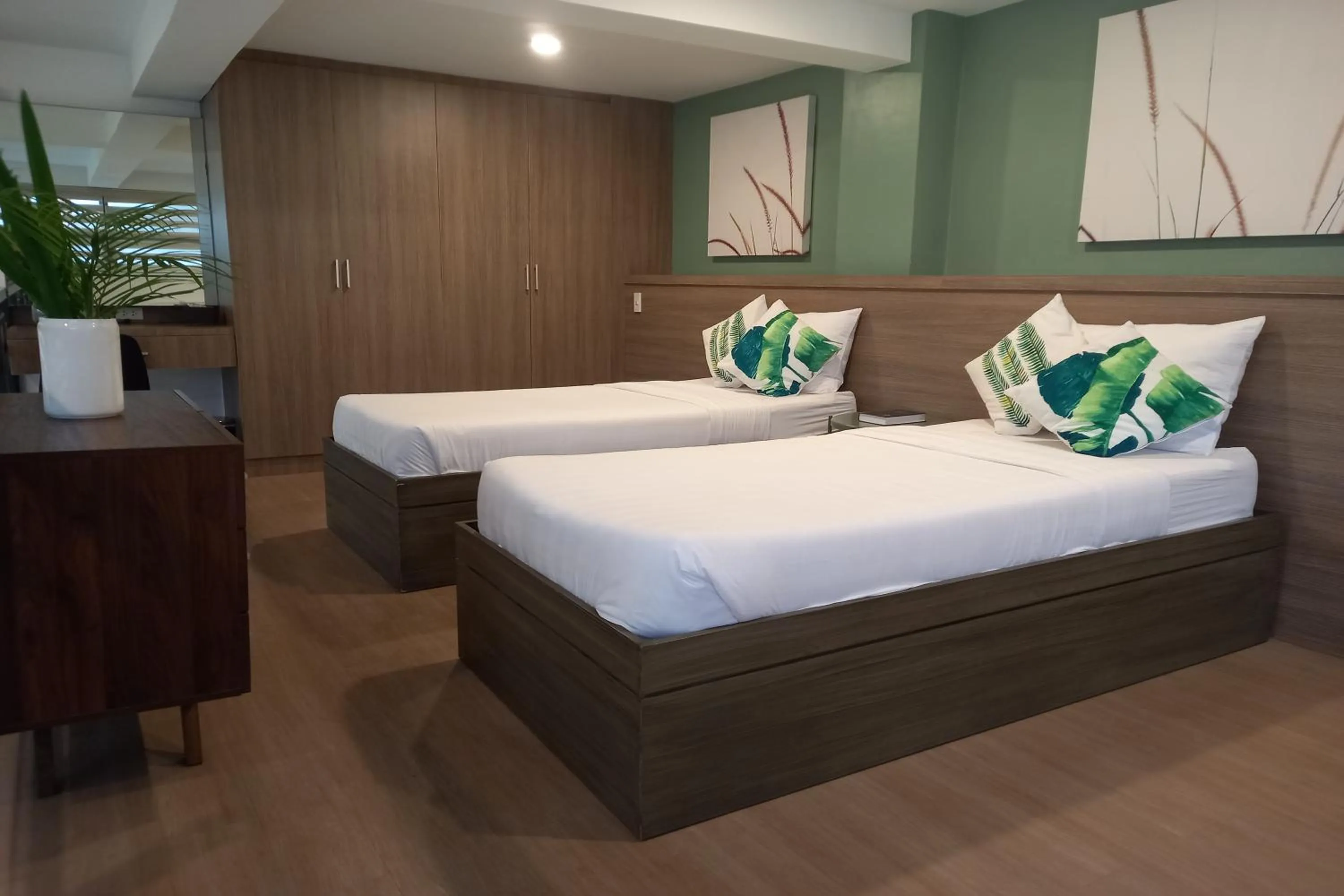 Bed in T House Tagaytay