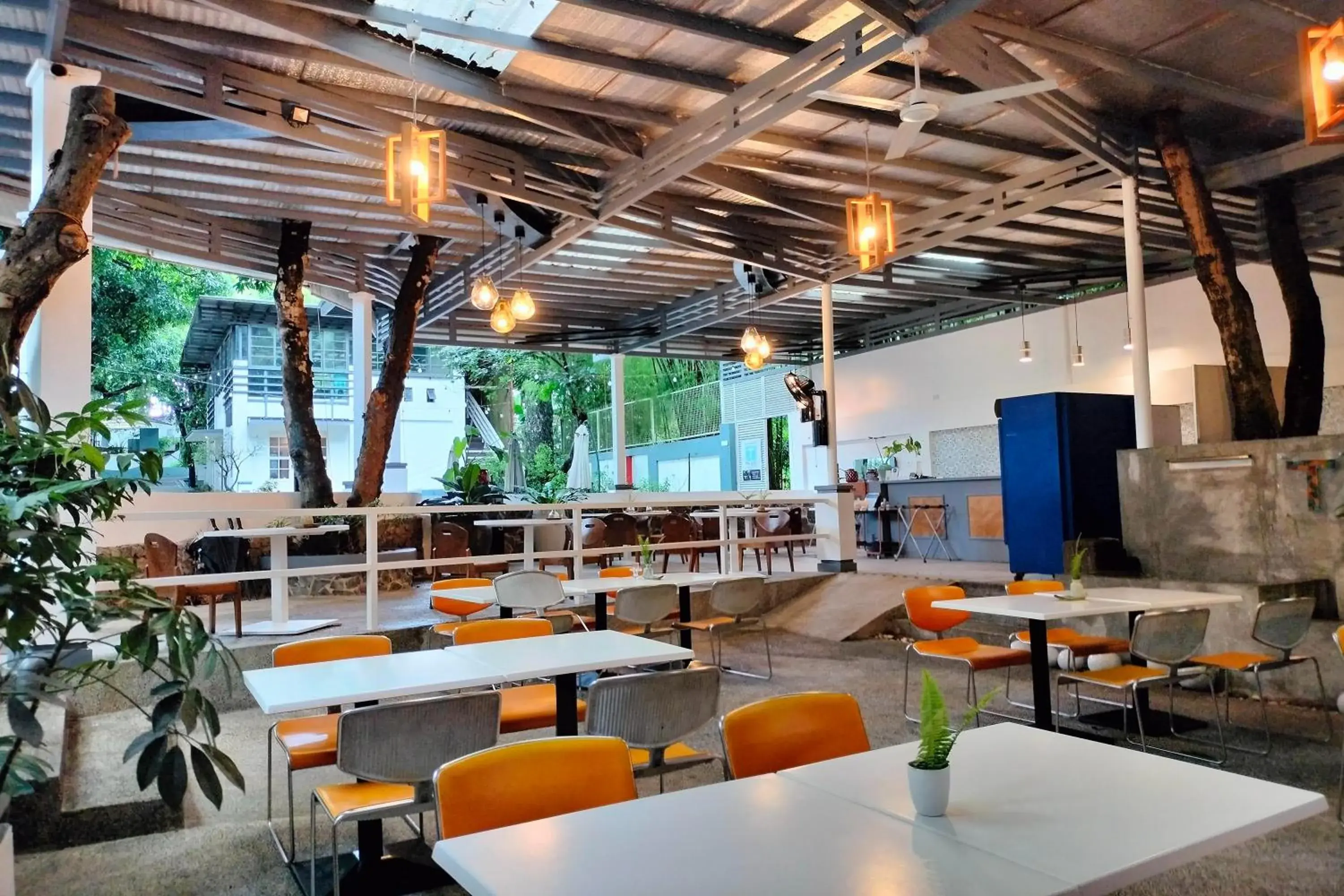 Restaurant/places to eat in T House Tagaytay Restaurant/places to eat in T House Tagaytay