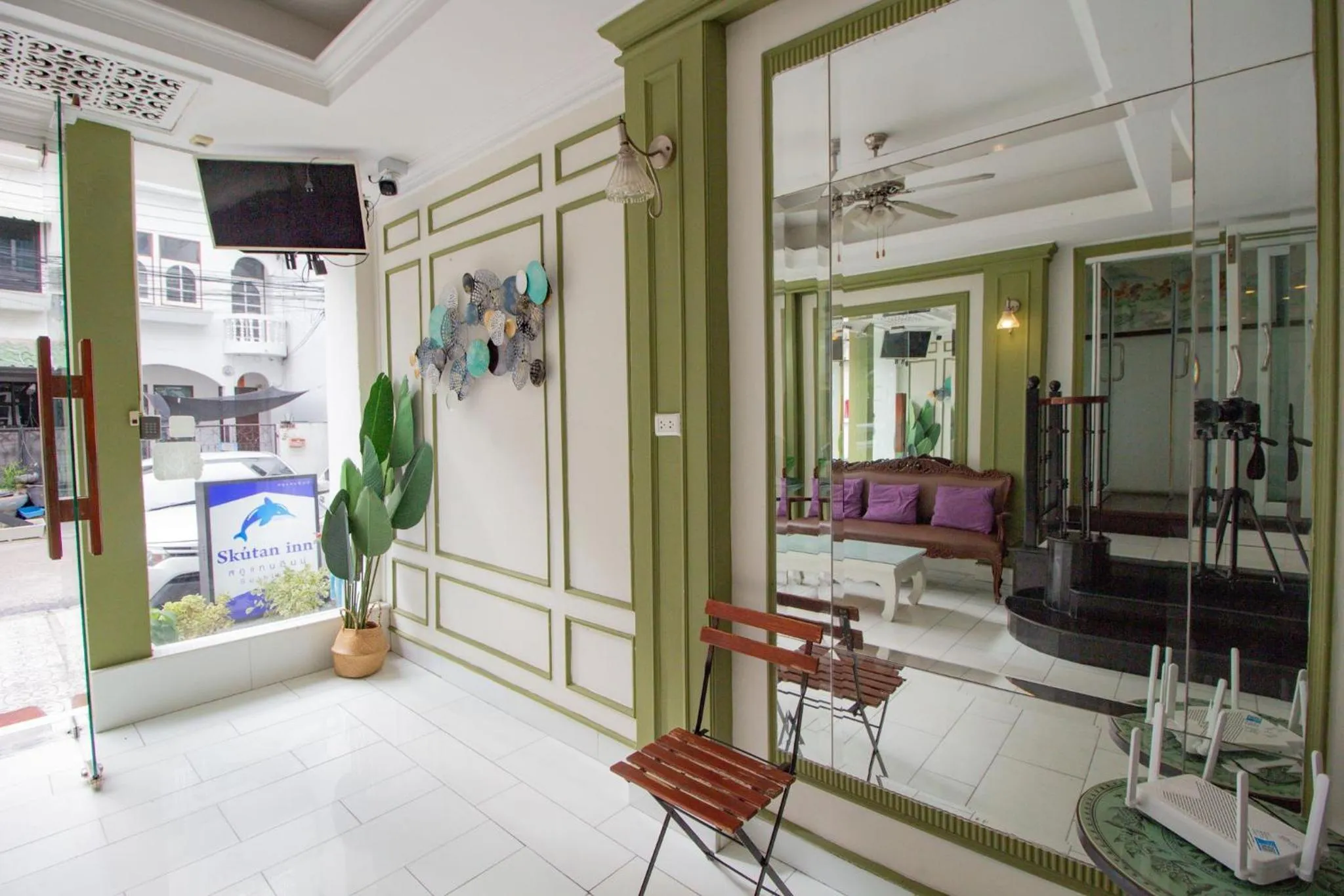 Skutan Inn Sutthisan Nexus Opal