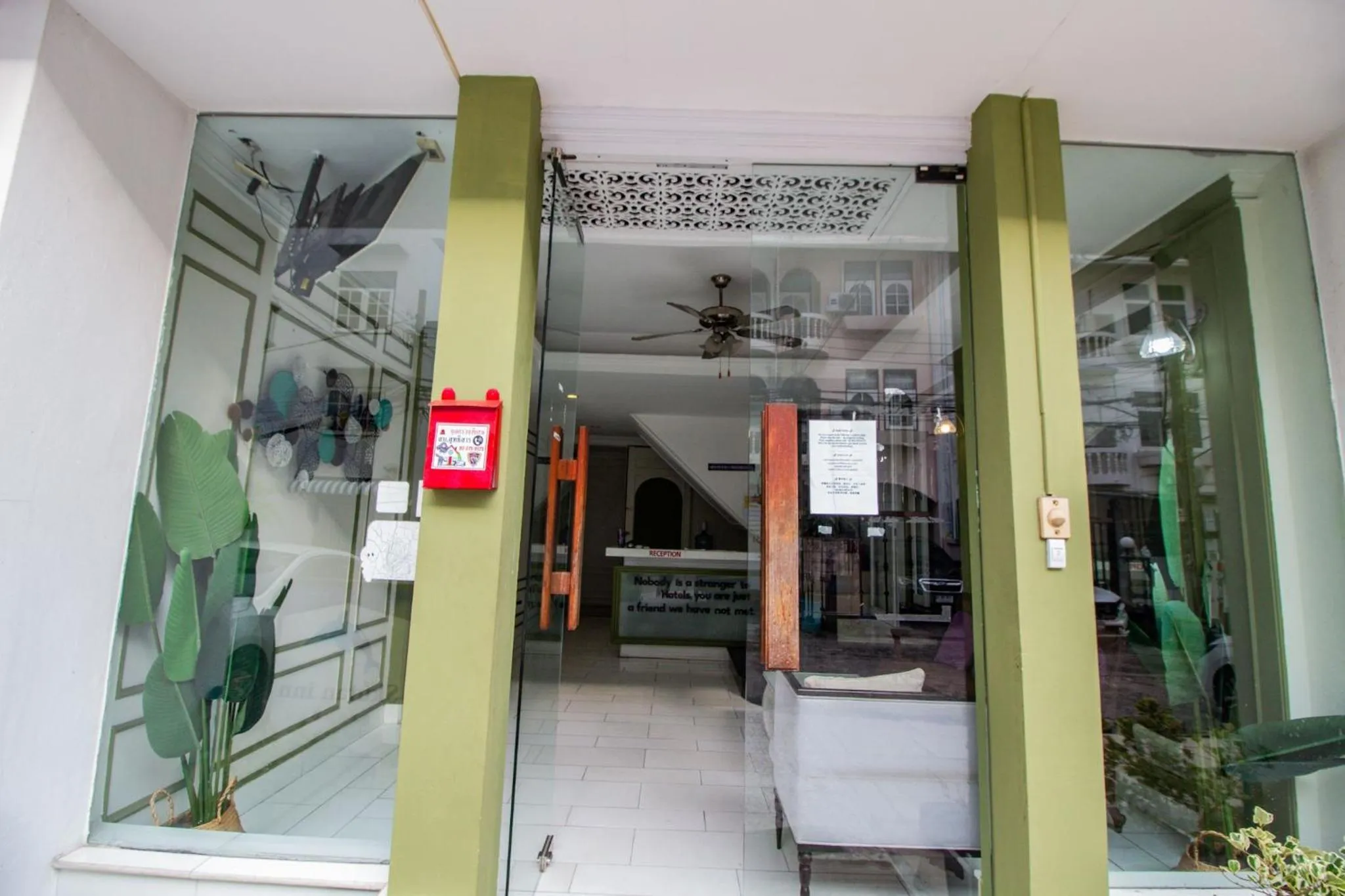 Skutan Inn Sutthisan Nexus Opal