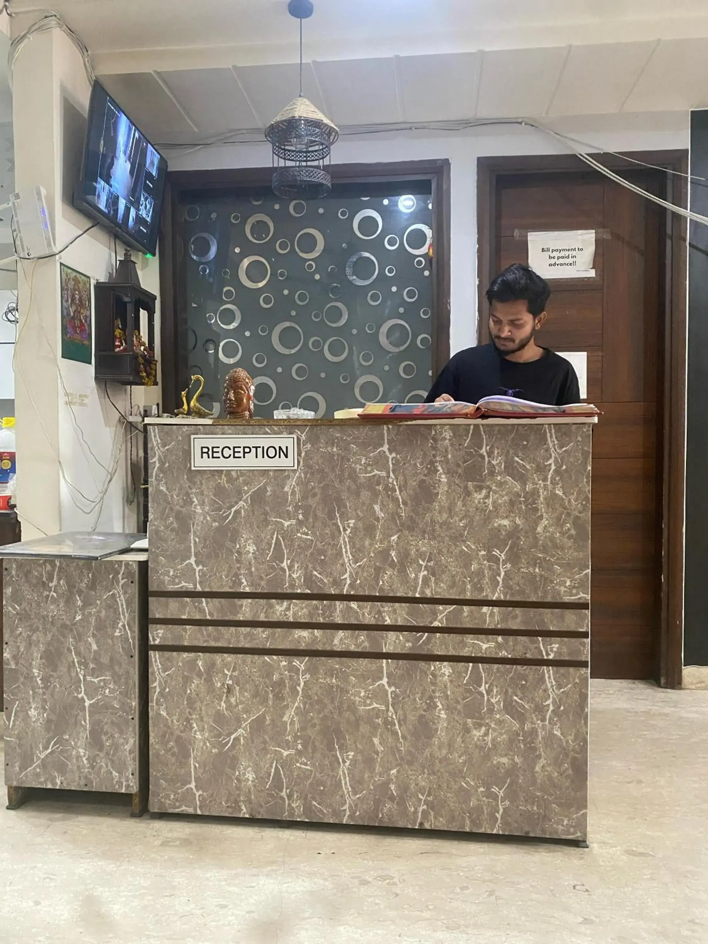 Pari Residency hotel Pari Residency hotel